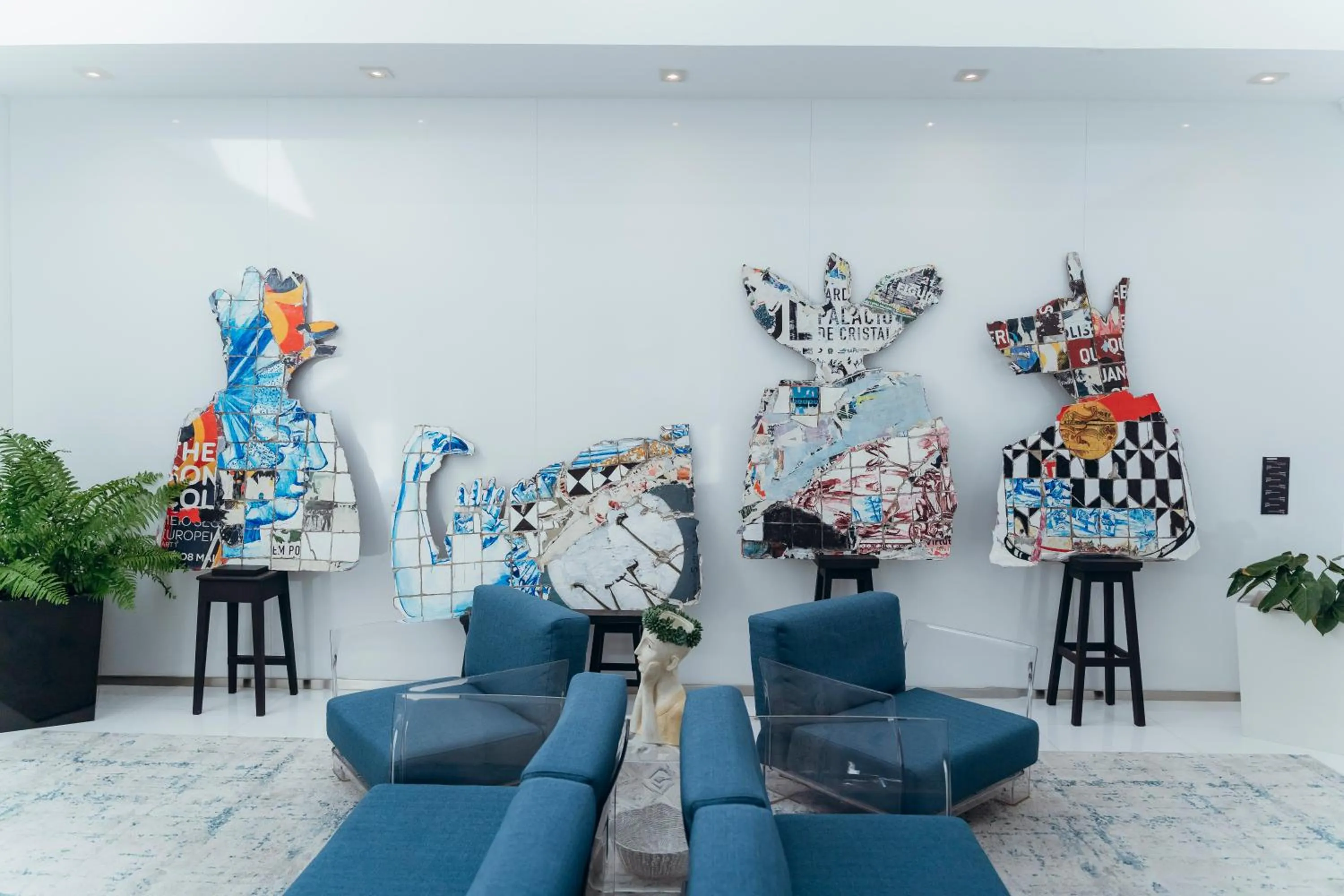 Property building in Hotel Costa Verde