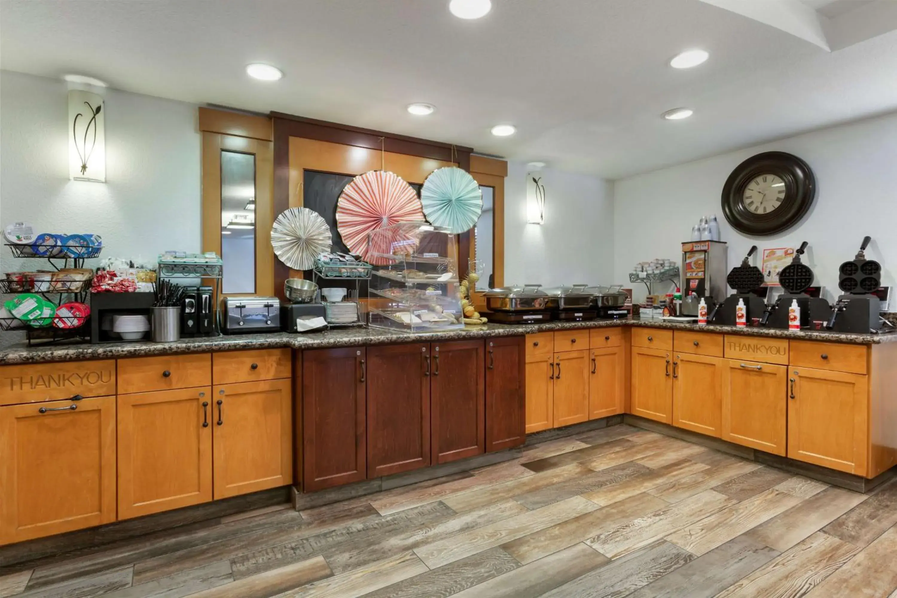 Breakfast in Best Western Plus McCall Lodge and Suites Breakfast in Best Western Plus McCall Lodge and Suites