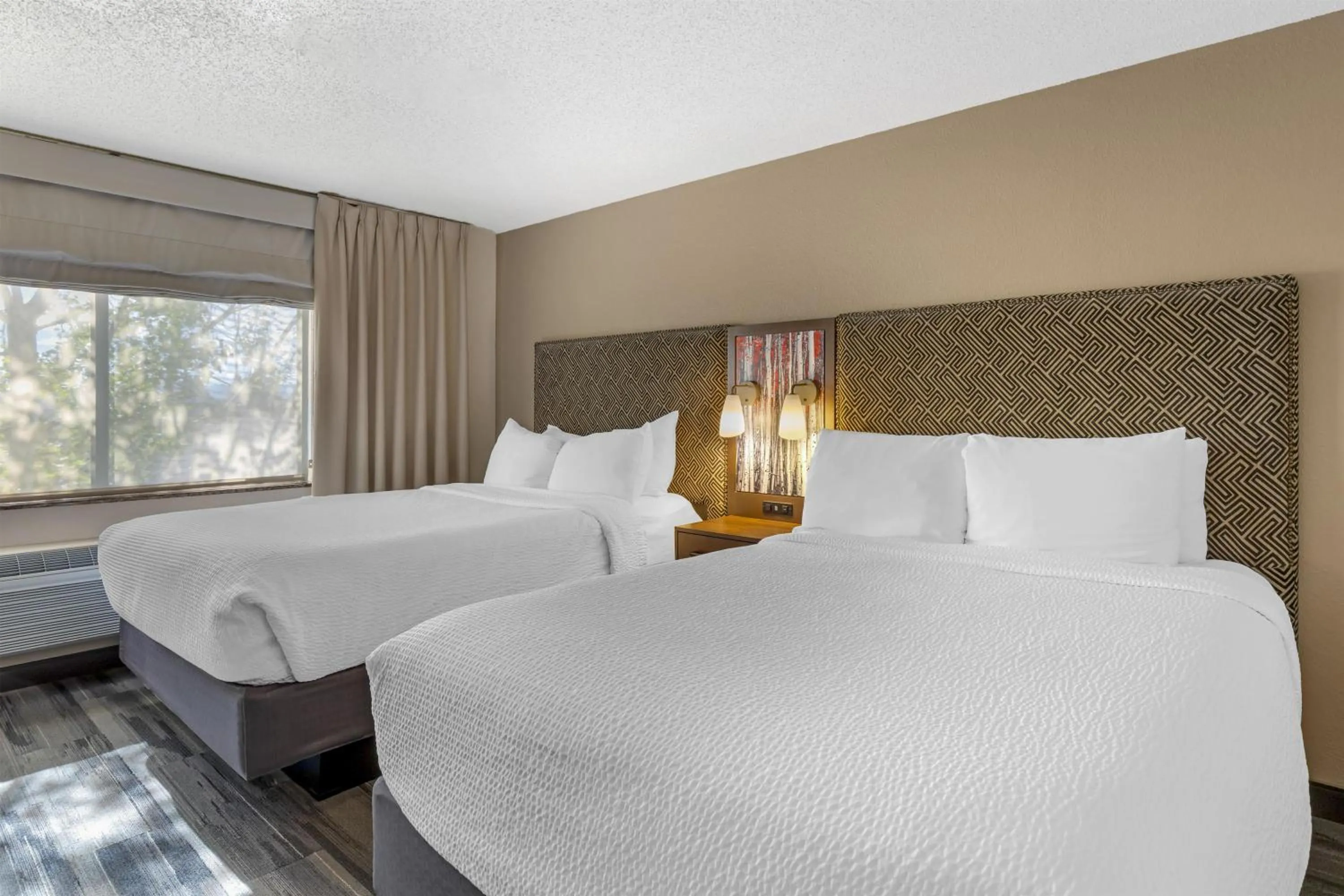 Bedroom, Bed in Best Western Plus McCall Lodge and Suites