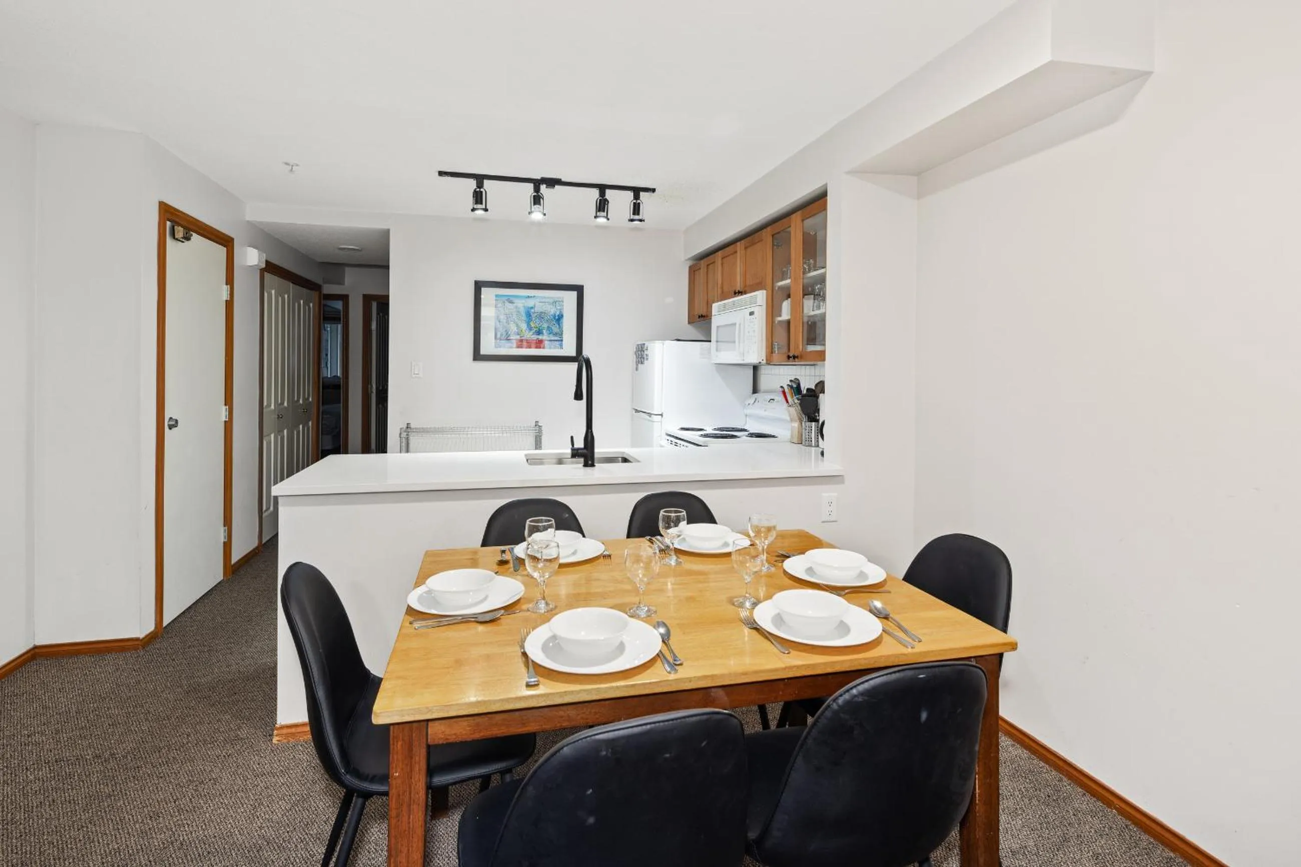 Dining area in Glaciers Reach by Allseason Vacation Rentals