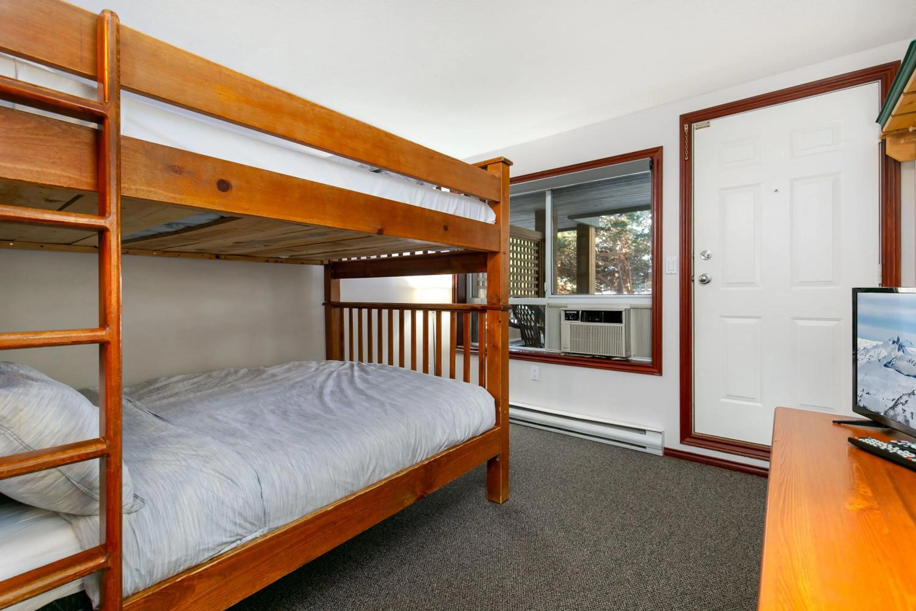 Bedroom, Bed in Glaciers Reach by Allseason Vacation Rentals