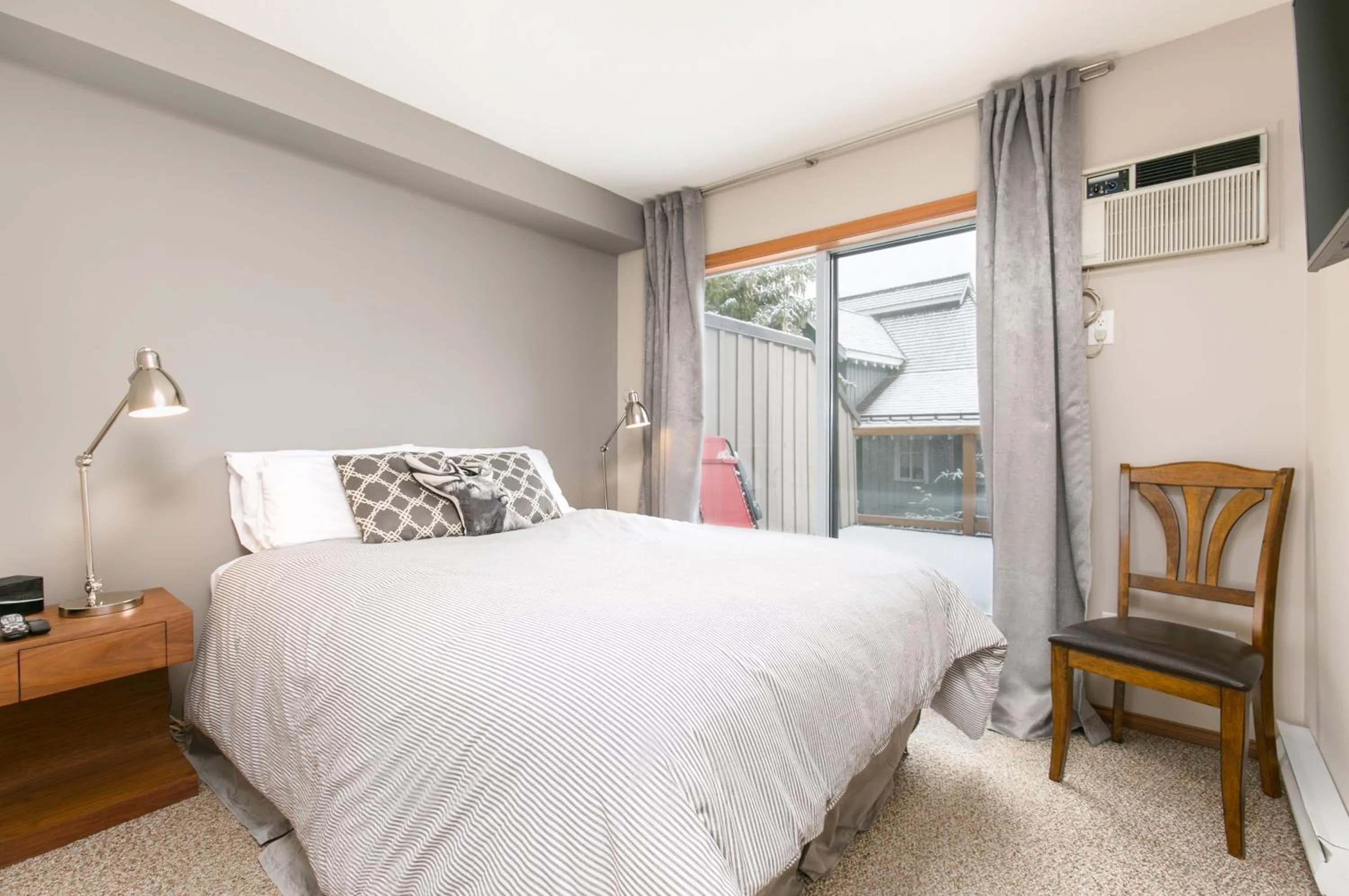 Bedroom, Bed in Glaciers Reach by Allseason Vacation Rentals