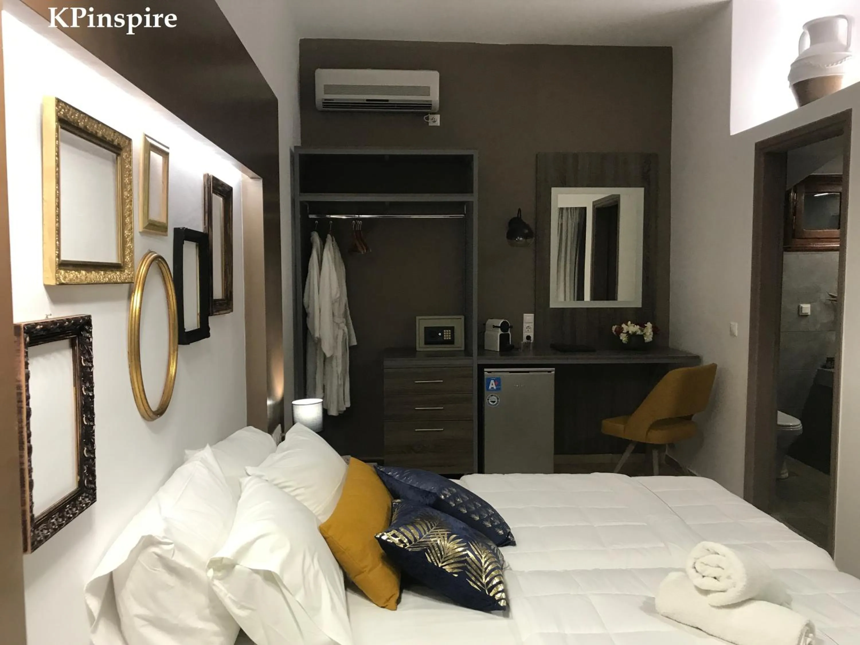 Bed in Iapetos Village