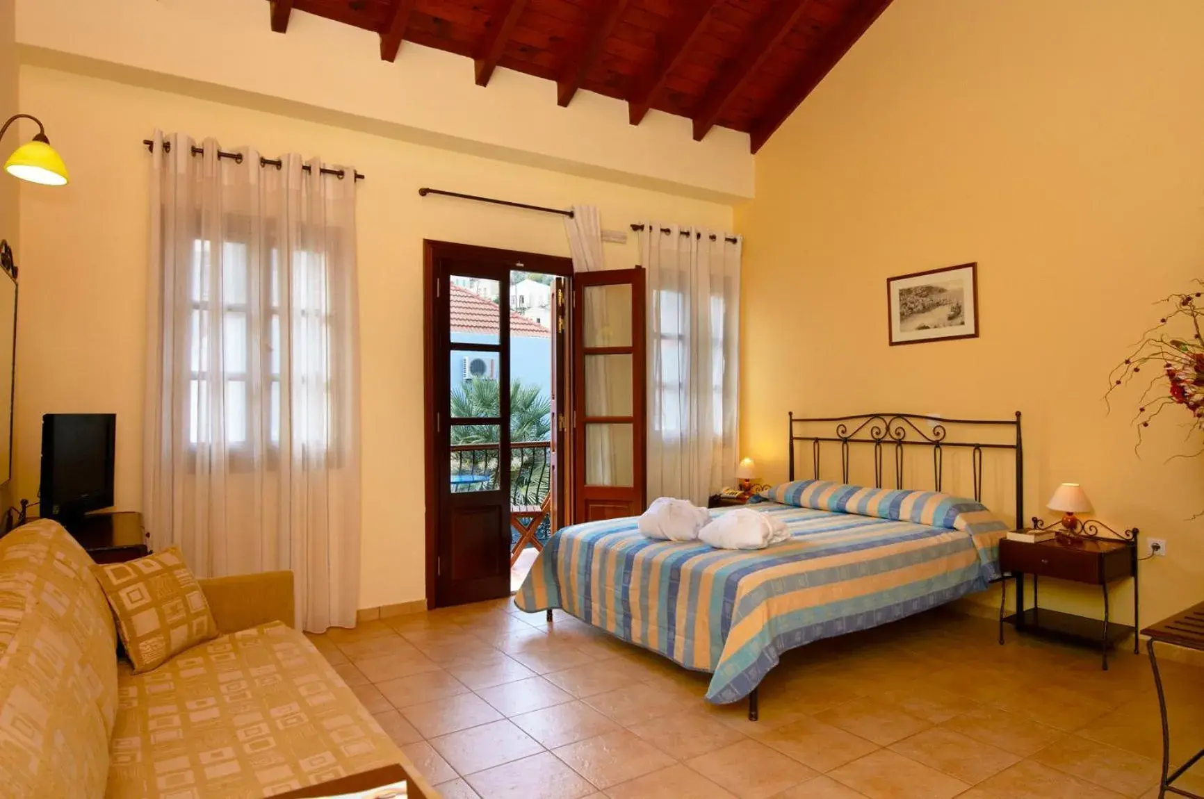 Double Room in Iapetos Village Double Room in Iapetos Village