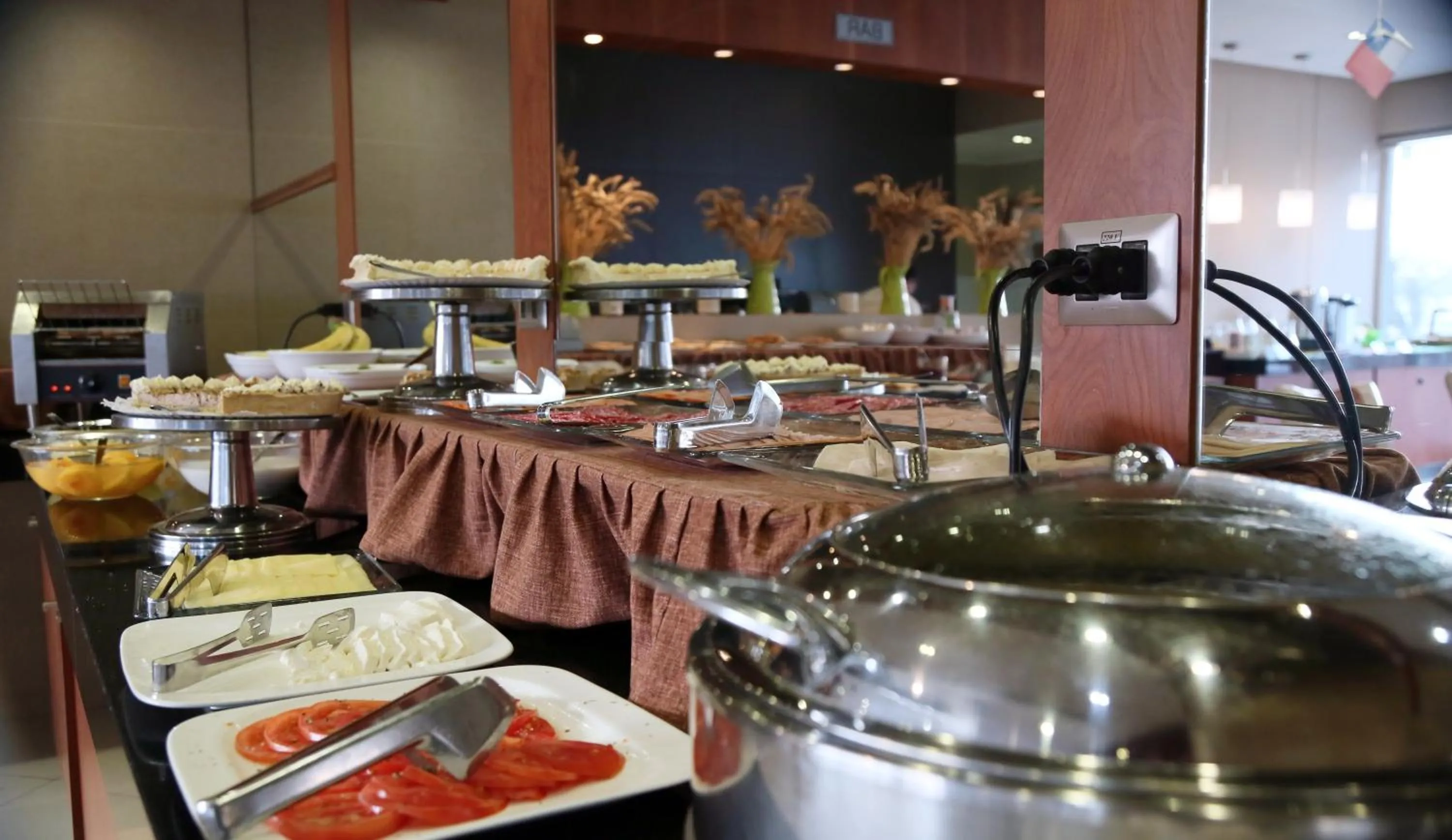 Breakfast in Ecohotel Talca