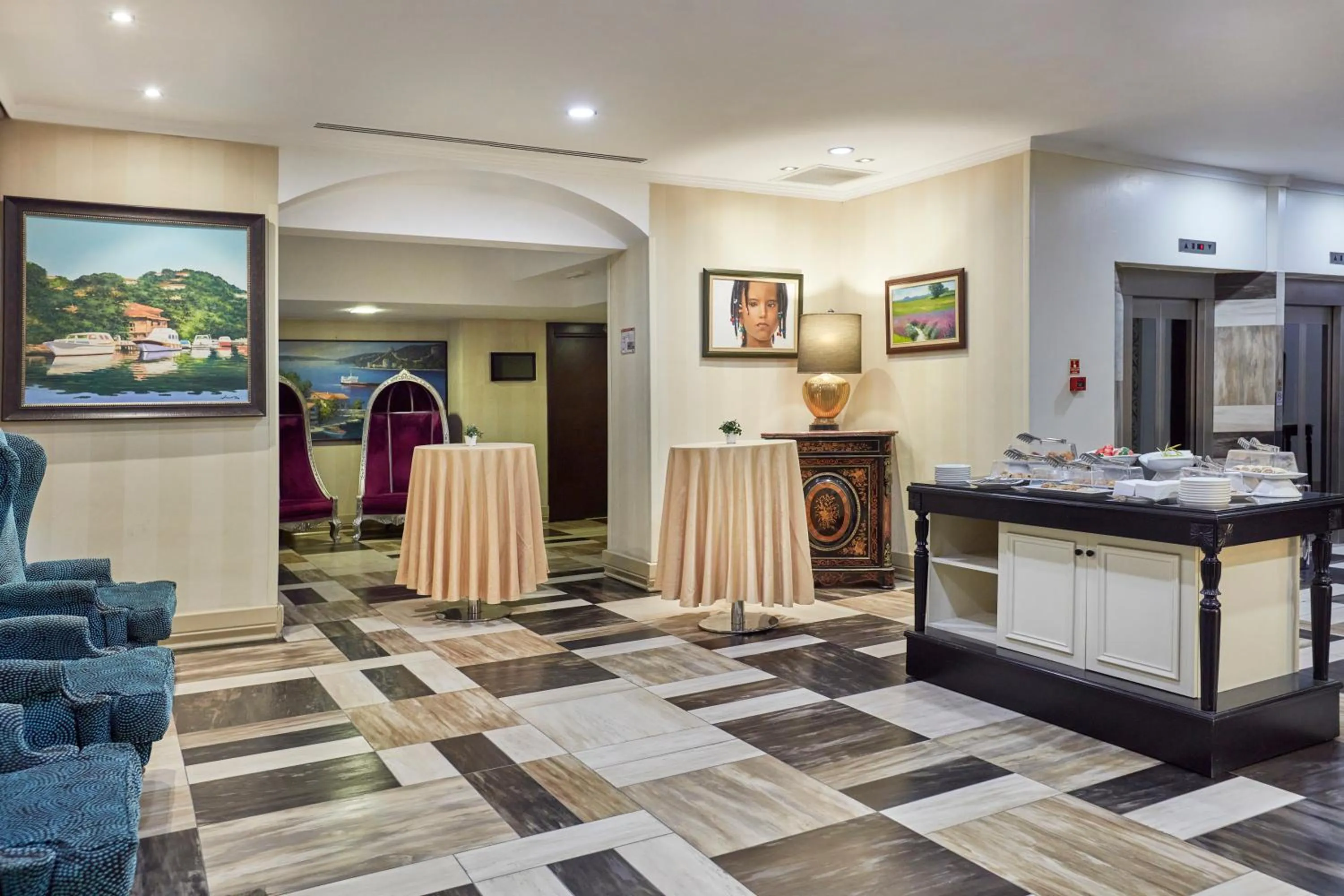 Coffee/tea facilities in Konak Hotel Taksim