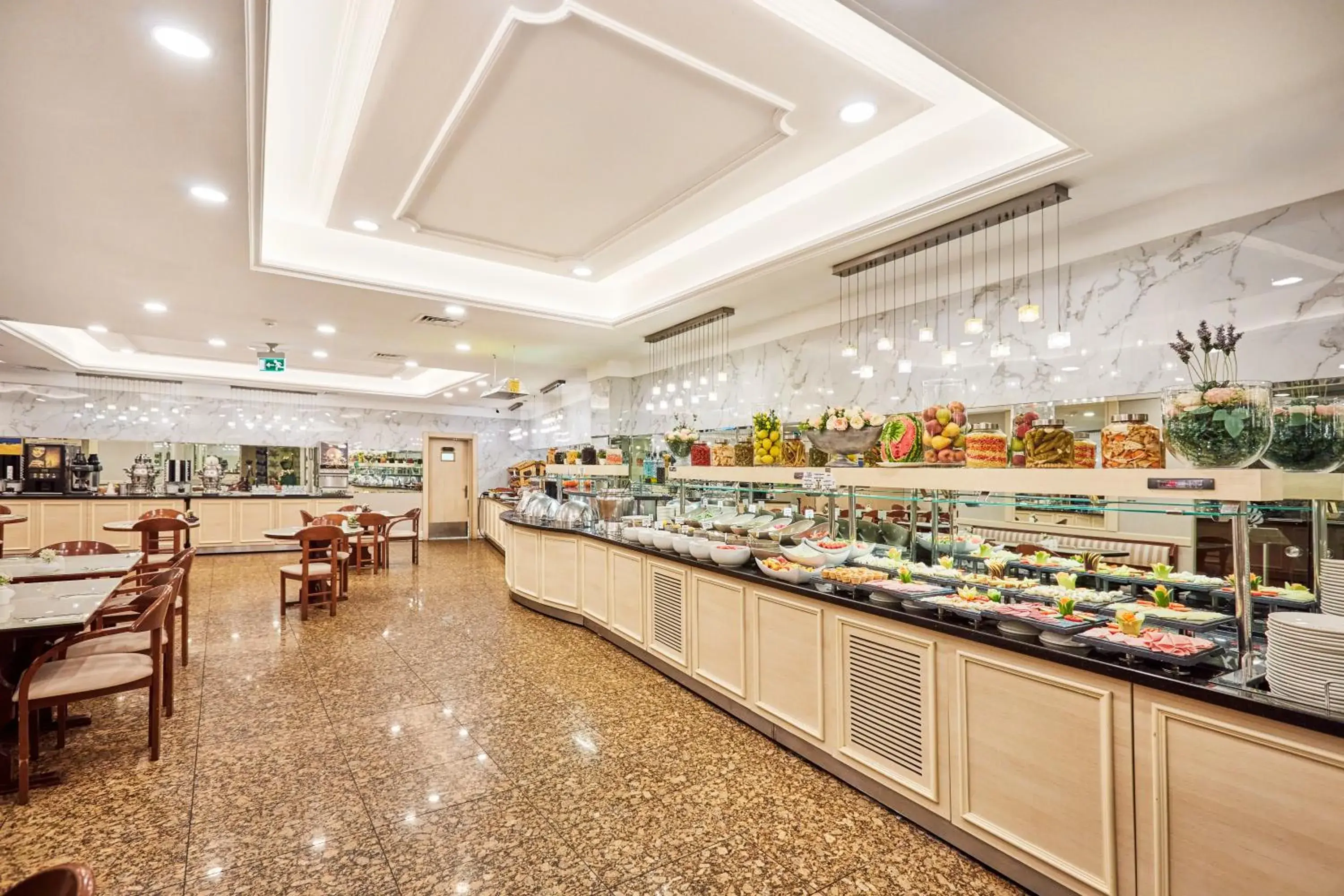 Restaurant/places to eat in Konak Hotel Taksim Restaurant/places to eat in Konak Hotel Taksim