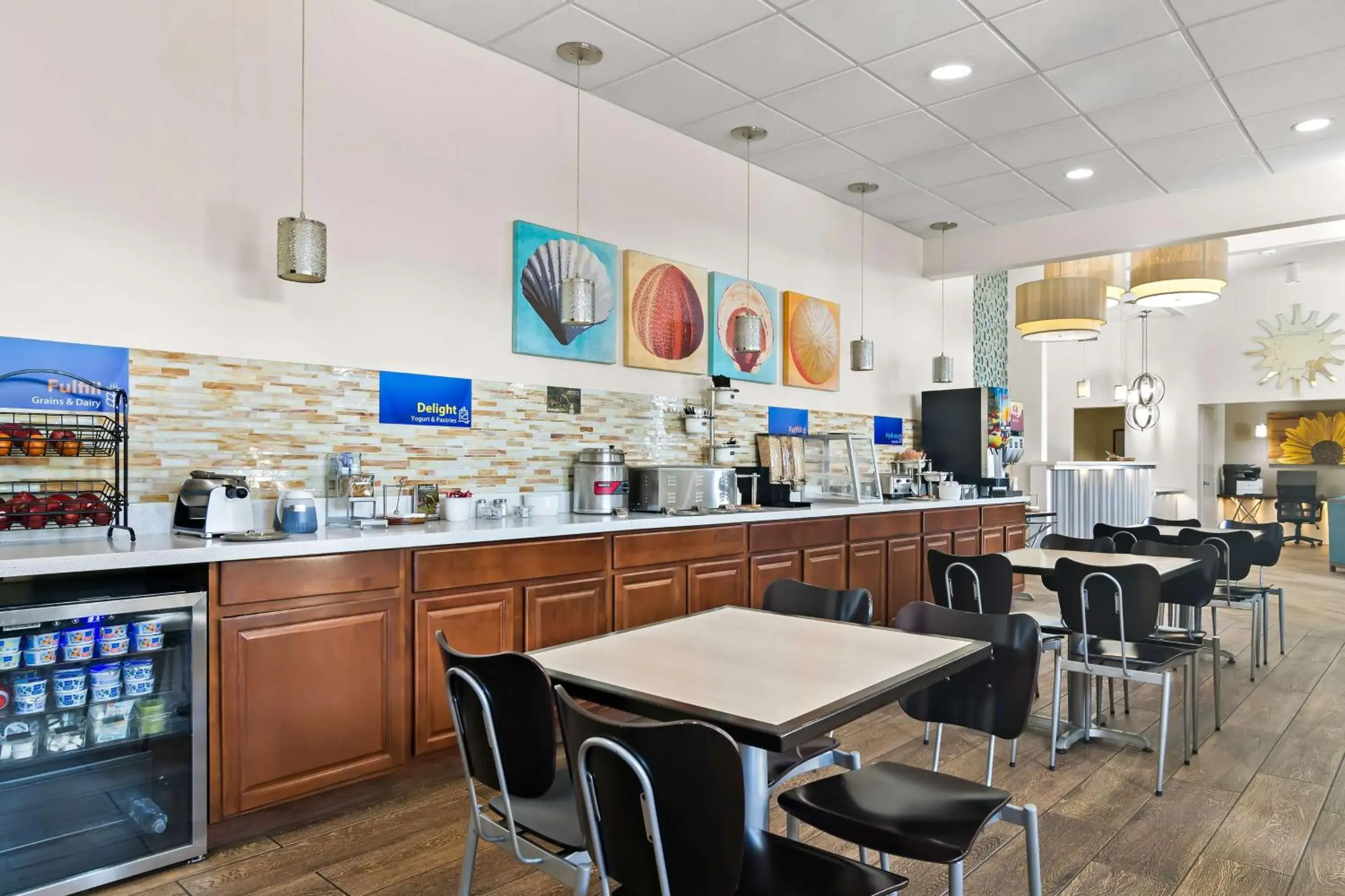 Breakfast in Best Western The Oasis at Joplin Breakfast in Best Western The Oasis at Joplin