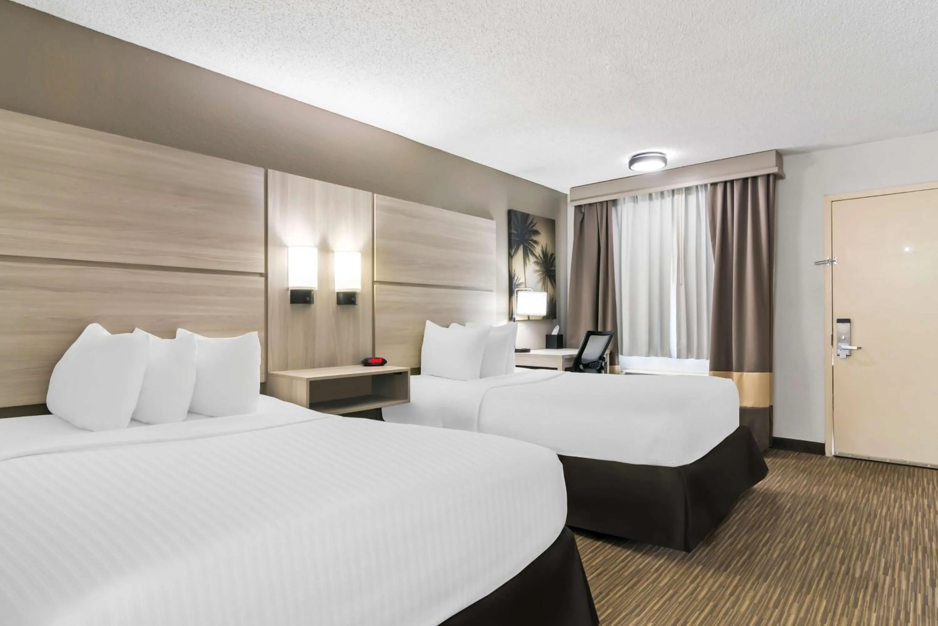 Bedroom, Bed in Best Western The Oasis at Joplin