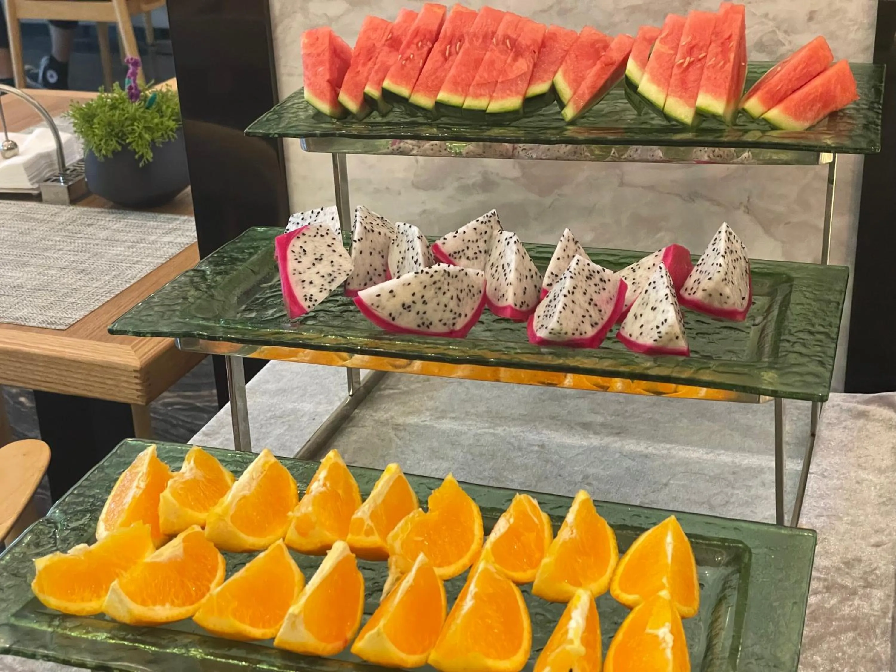 Restaurant/places to eat in Paco Hotel Guangzhou Baiyun Airport Liantang Metro