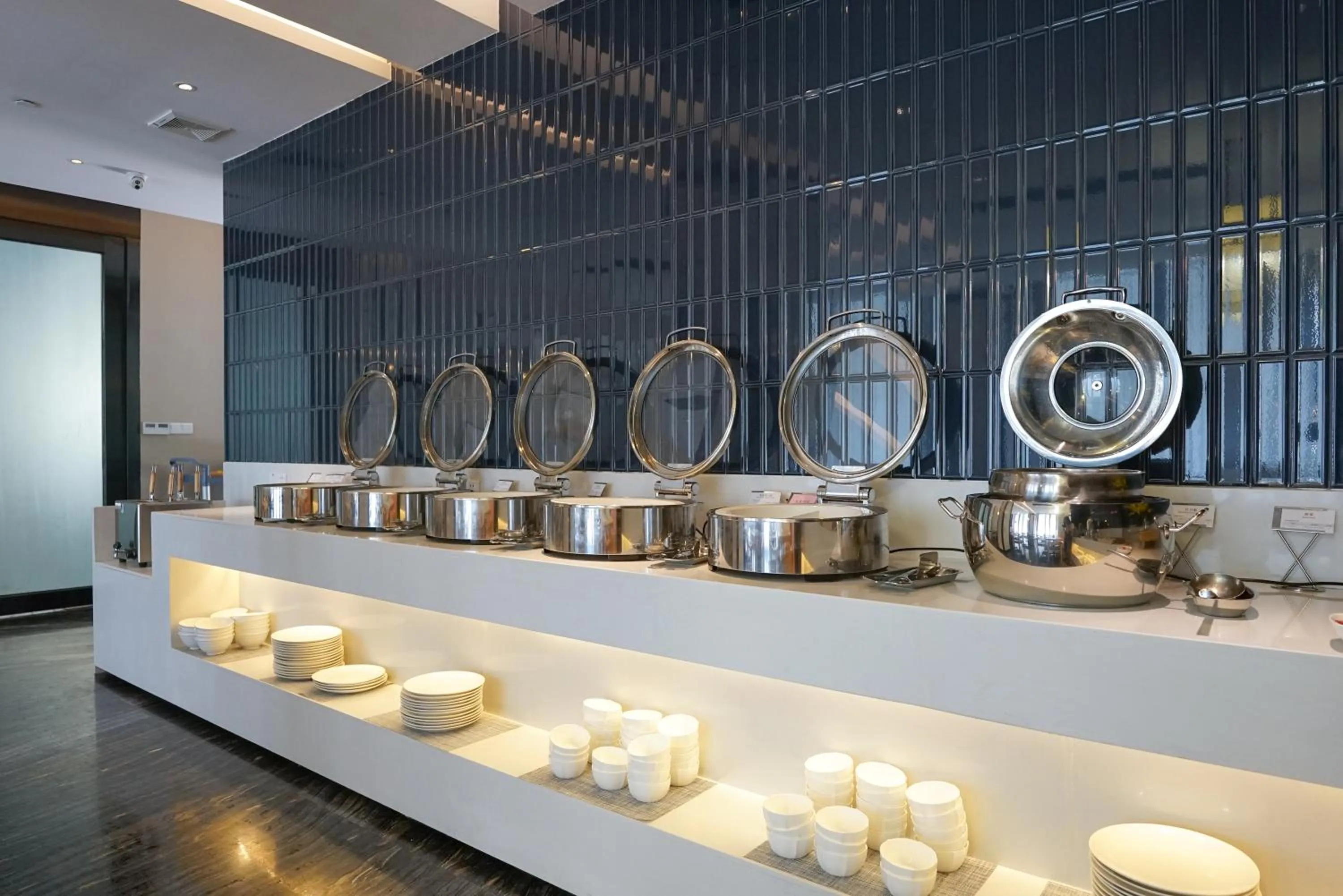 Breakfast in Paco Hotel Guangzhou Baiyun Airport Liantang Metro