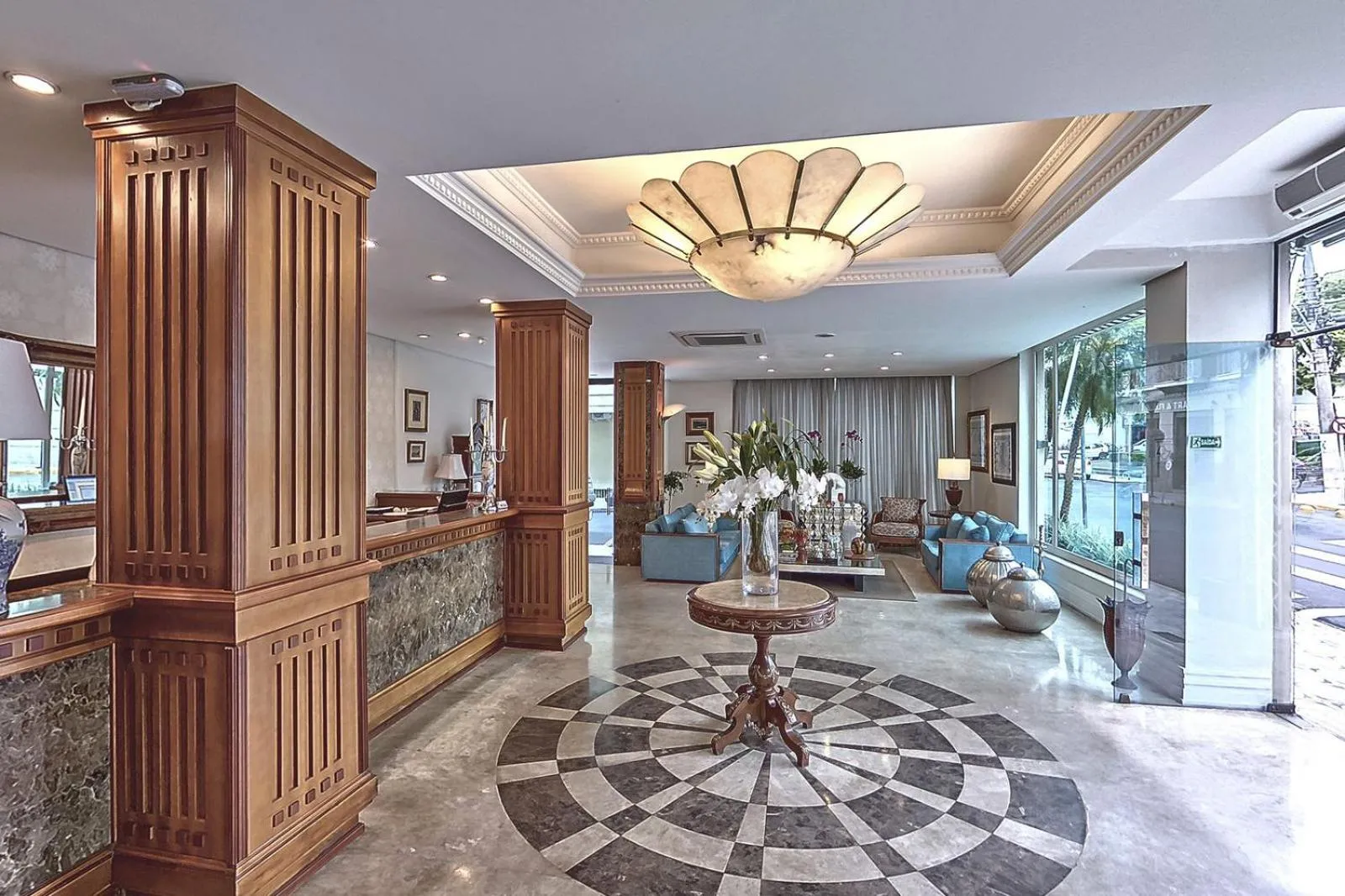 Lobby or reception in Hotel Firenze