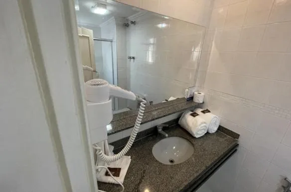 Bathroom in Hotel Firenze