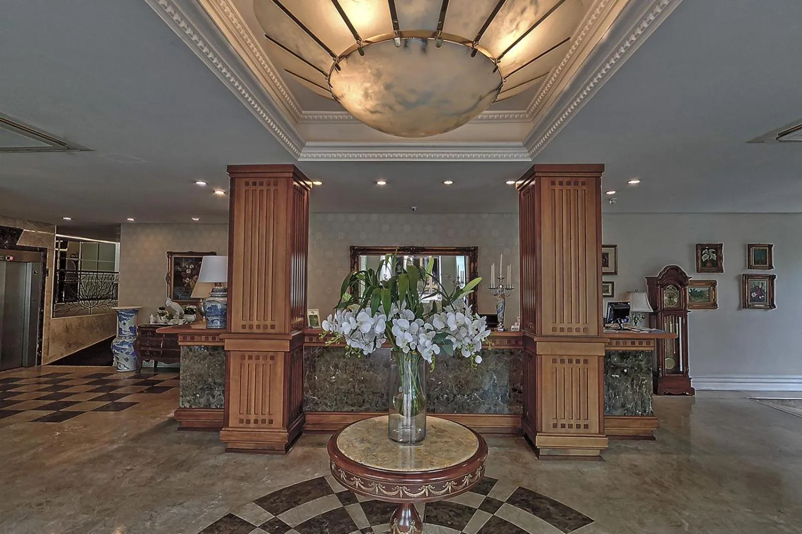 Lobby or reception in Hotel Firenze