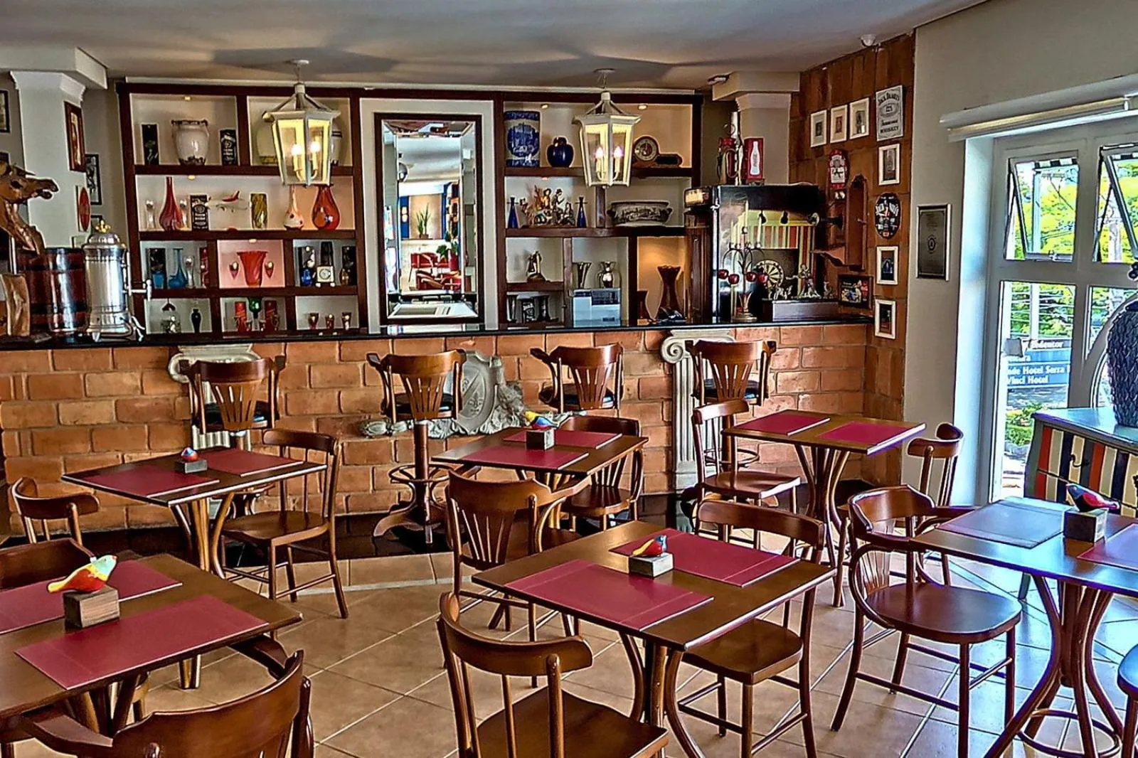 Restaurant/places to eat in Hotel Firenze