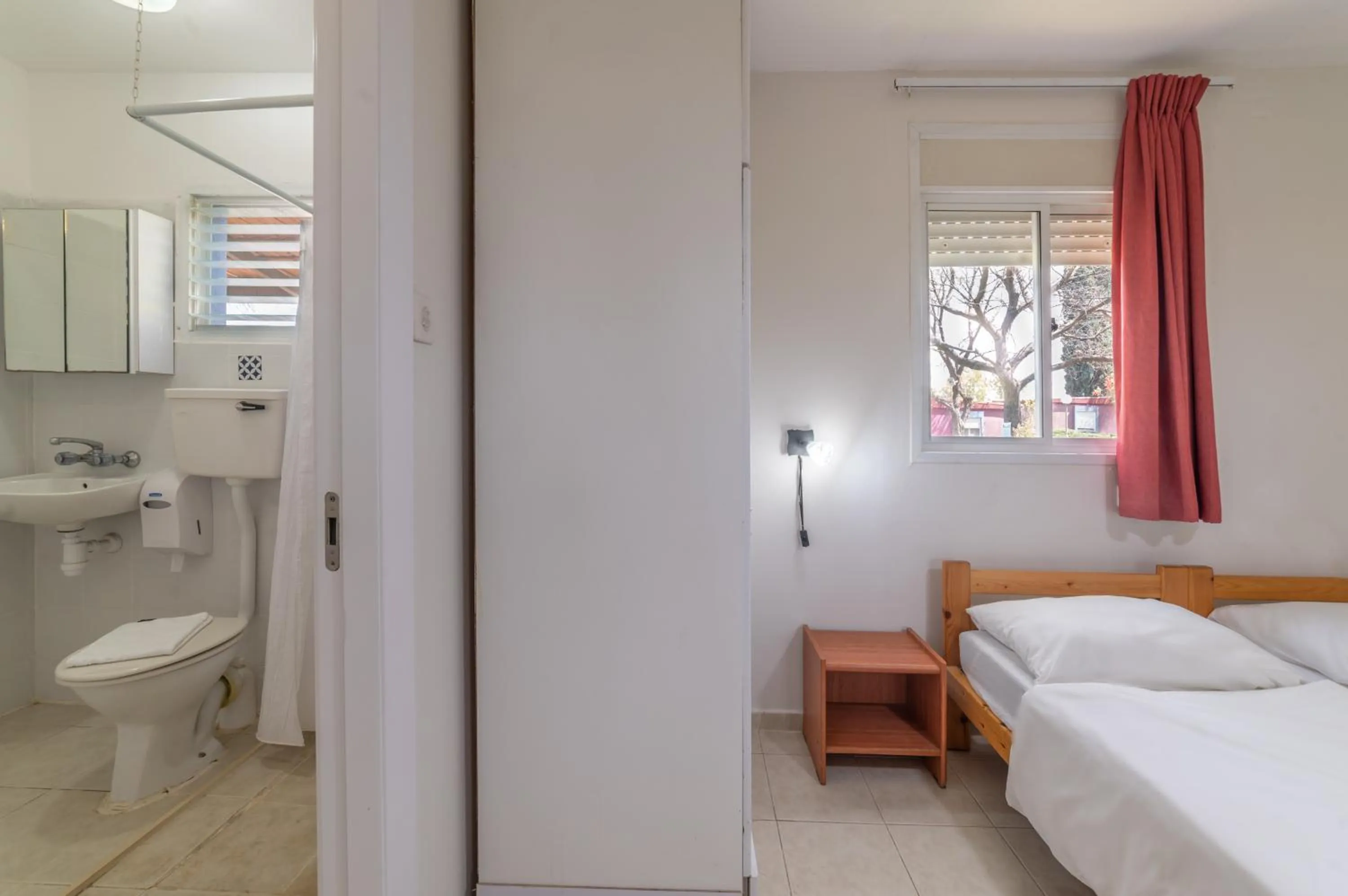 Bedroom, Bed in Mizra Guest House