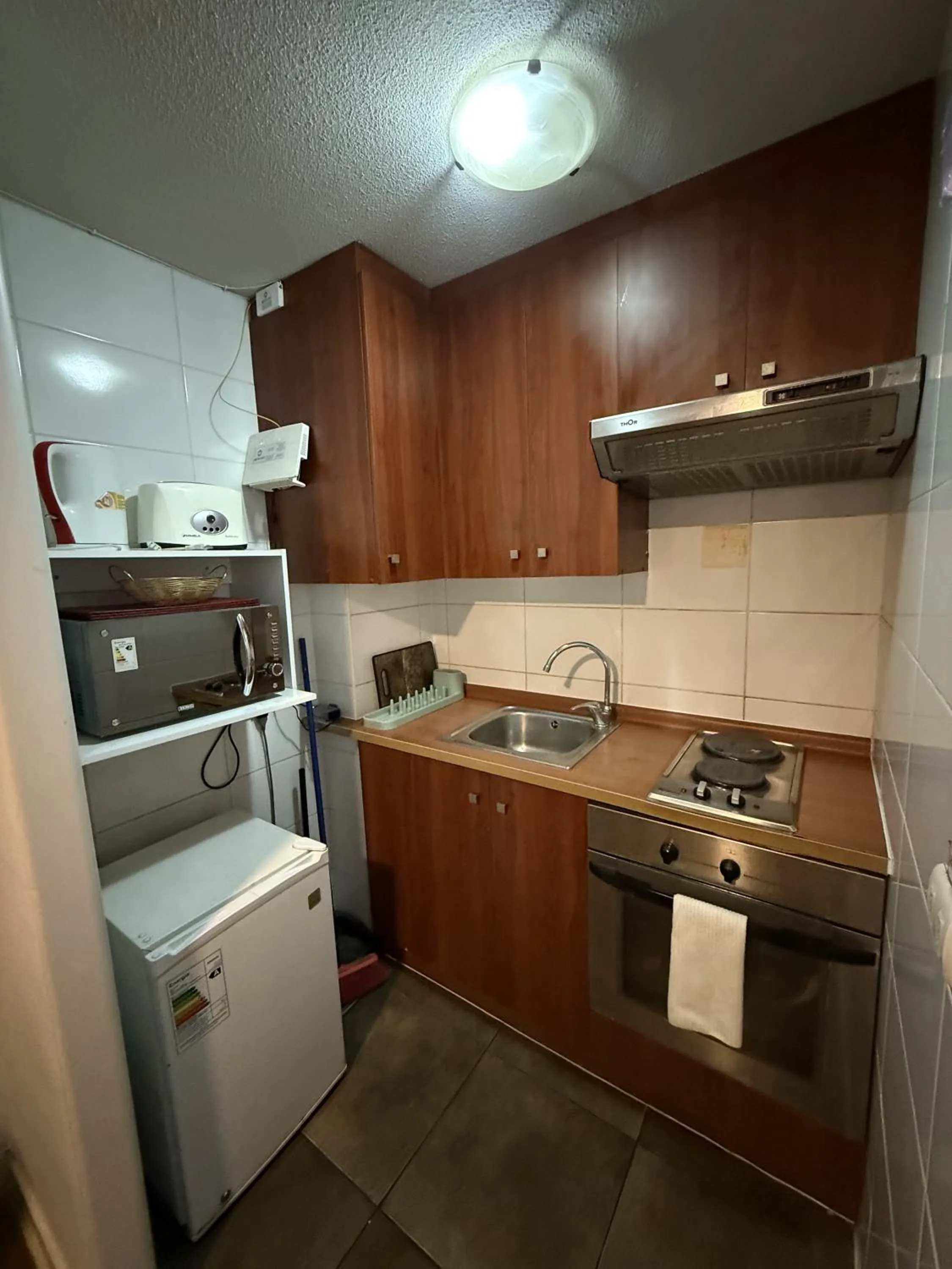 kitchen in VR Suite Santiago