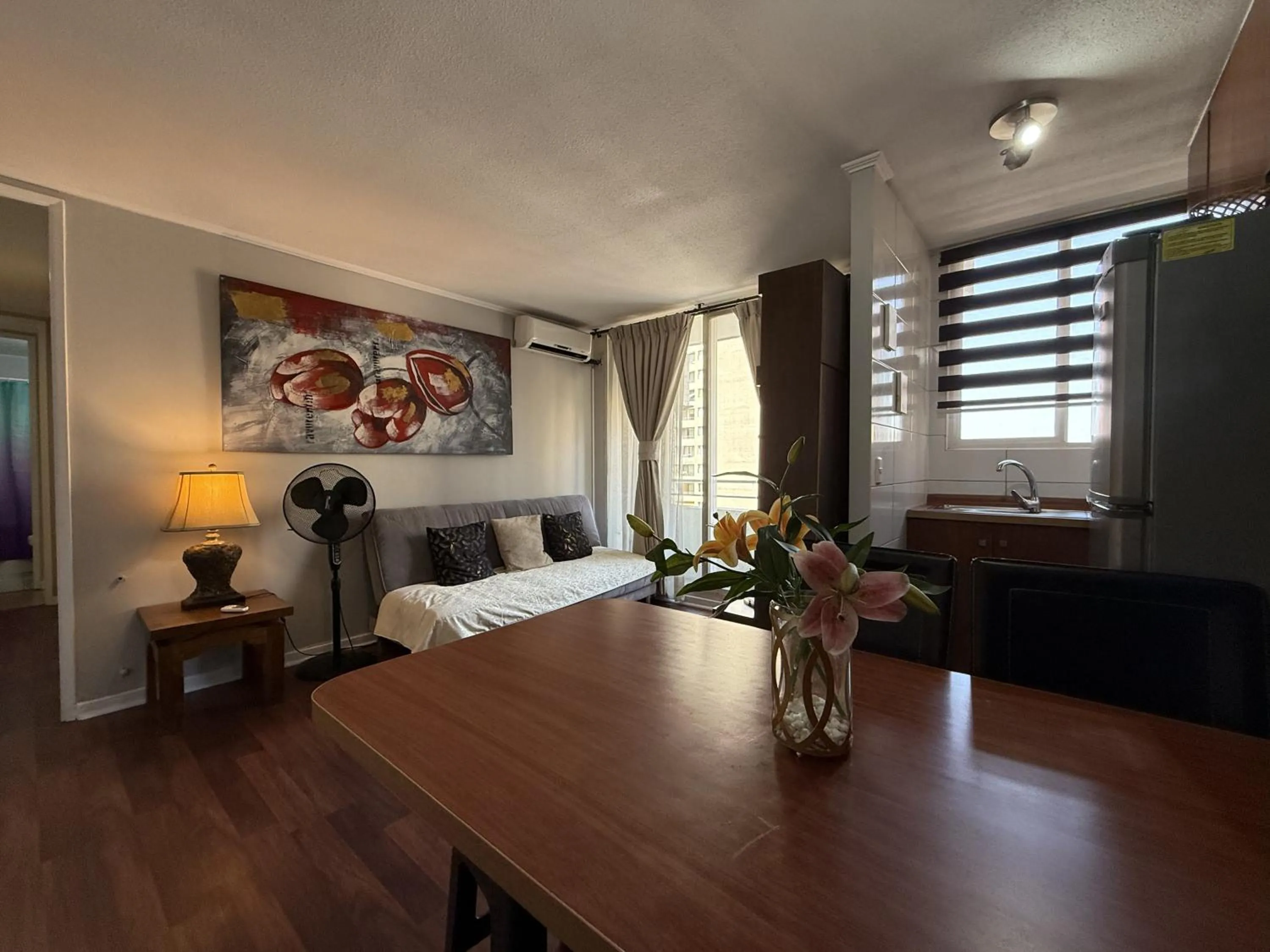 Living room, Bed in VR Suite Santiago