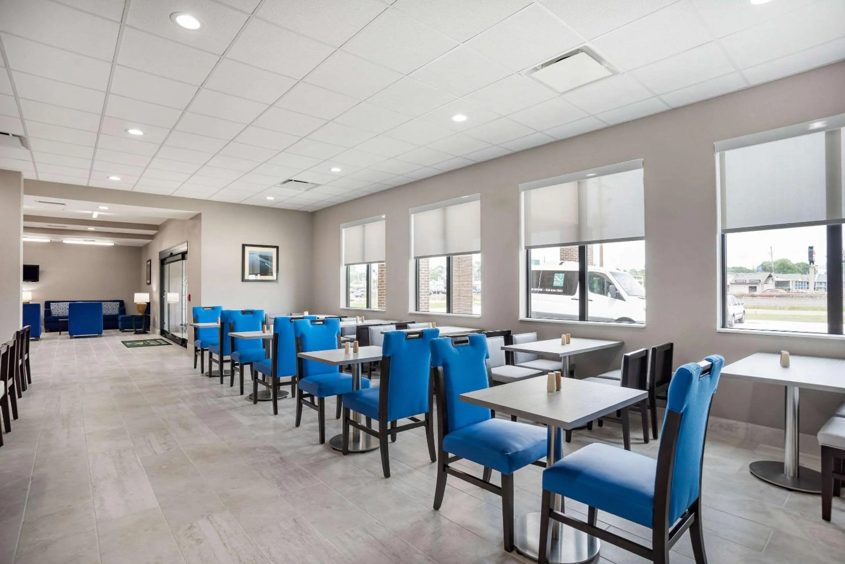 Restaurant/places to eat in Quality Inn Baton Rouge East I-12