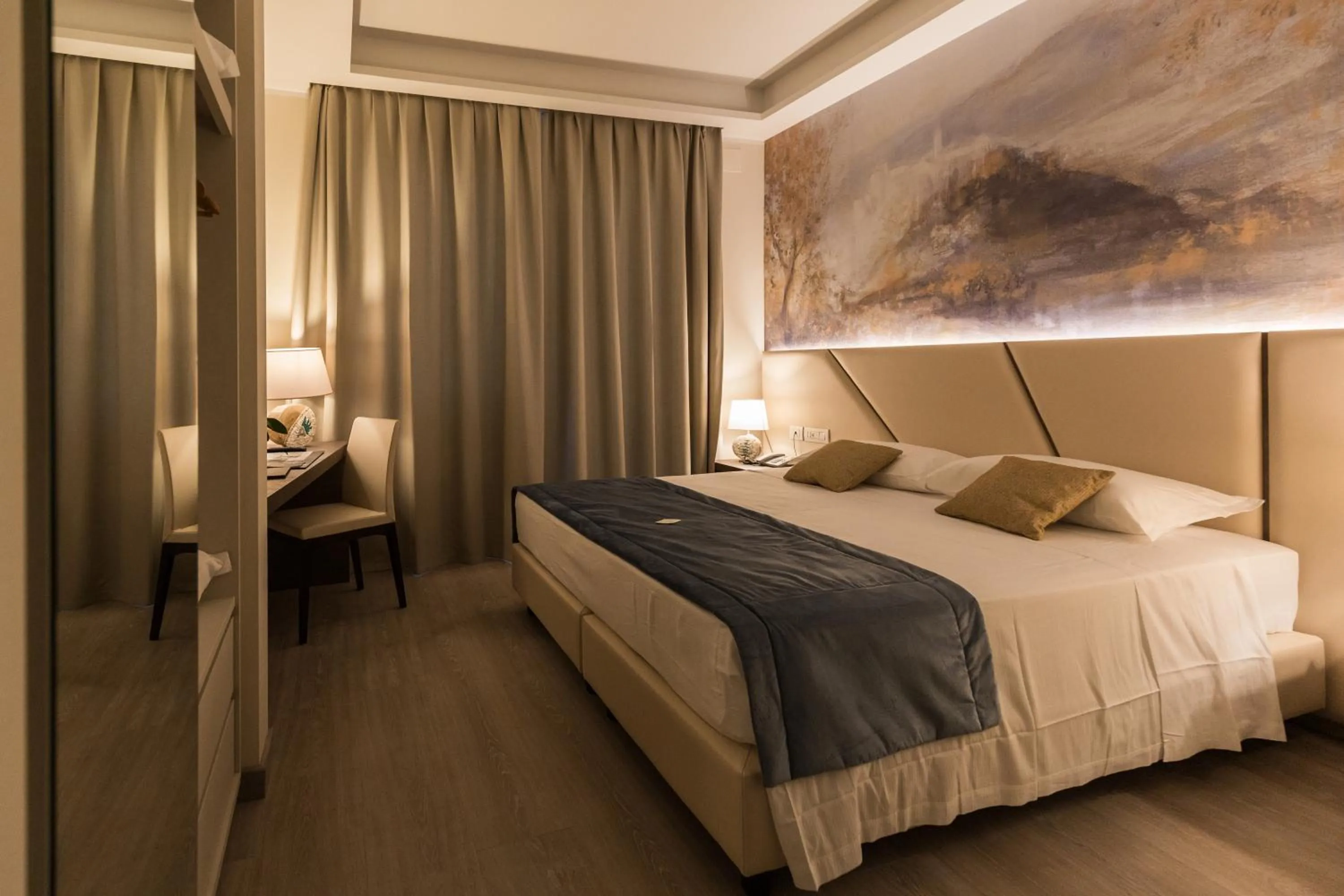 Bedroom, Bed in Villa Cavalletti