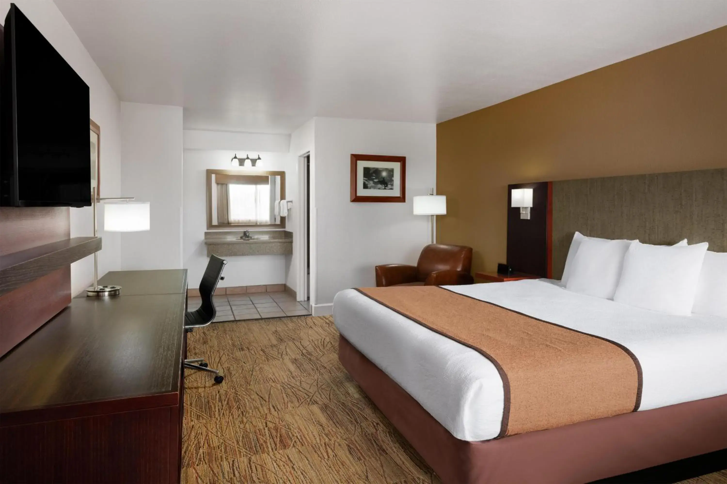 King Room - Non-Smoking in Best Western Discovery Inn King Room - Non-Smoking in Best Western Discovery Inn