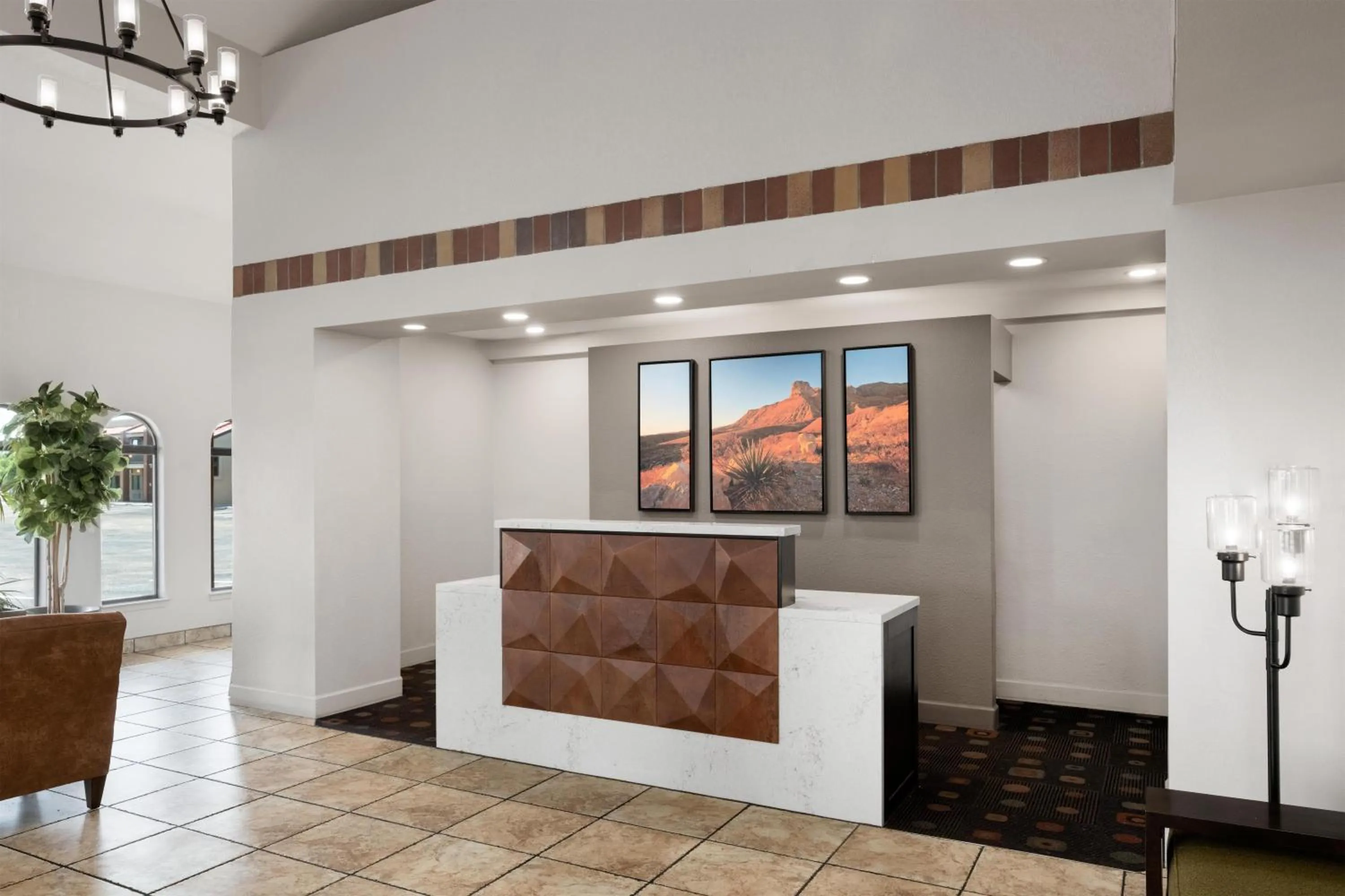 Lobby or reception in Best Western Discovery Inn