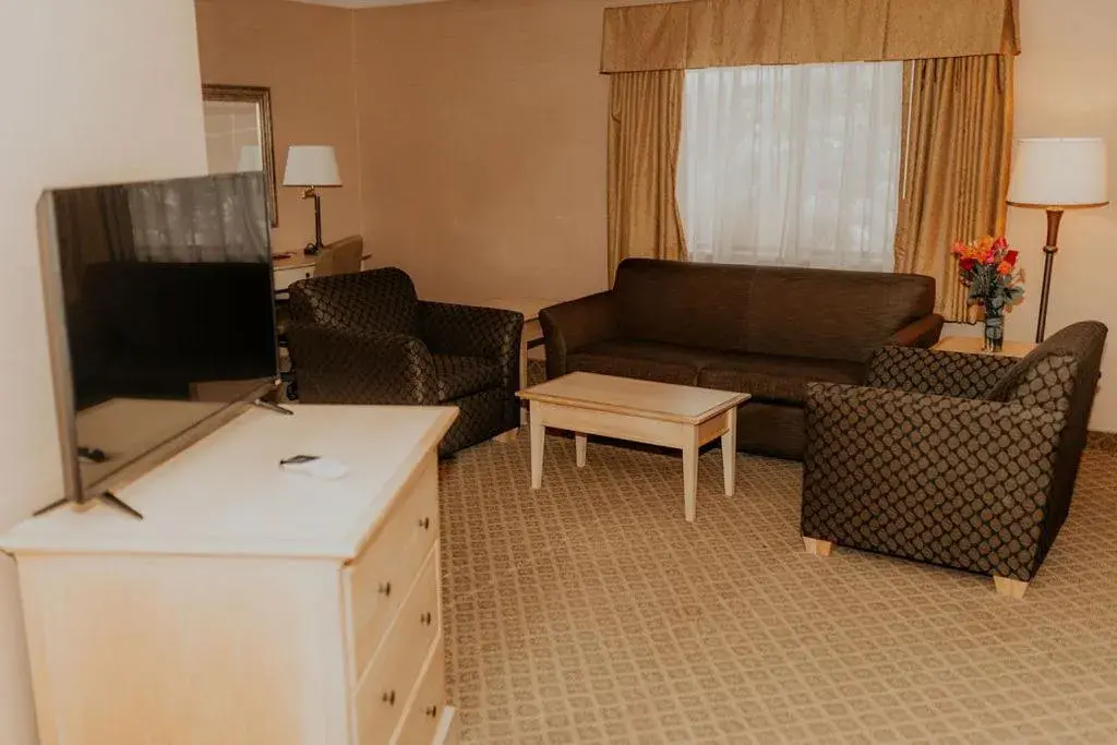 King Suite in Wallace Inn King Suite in Wallace Inn