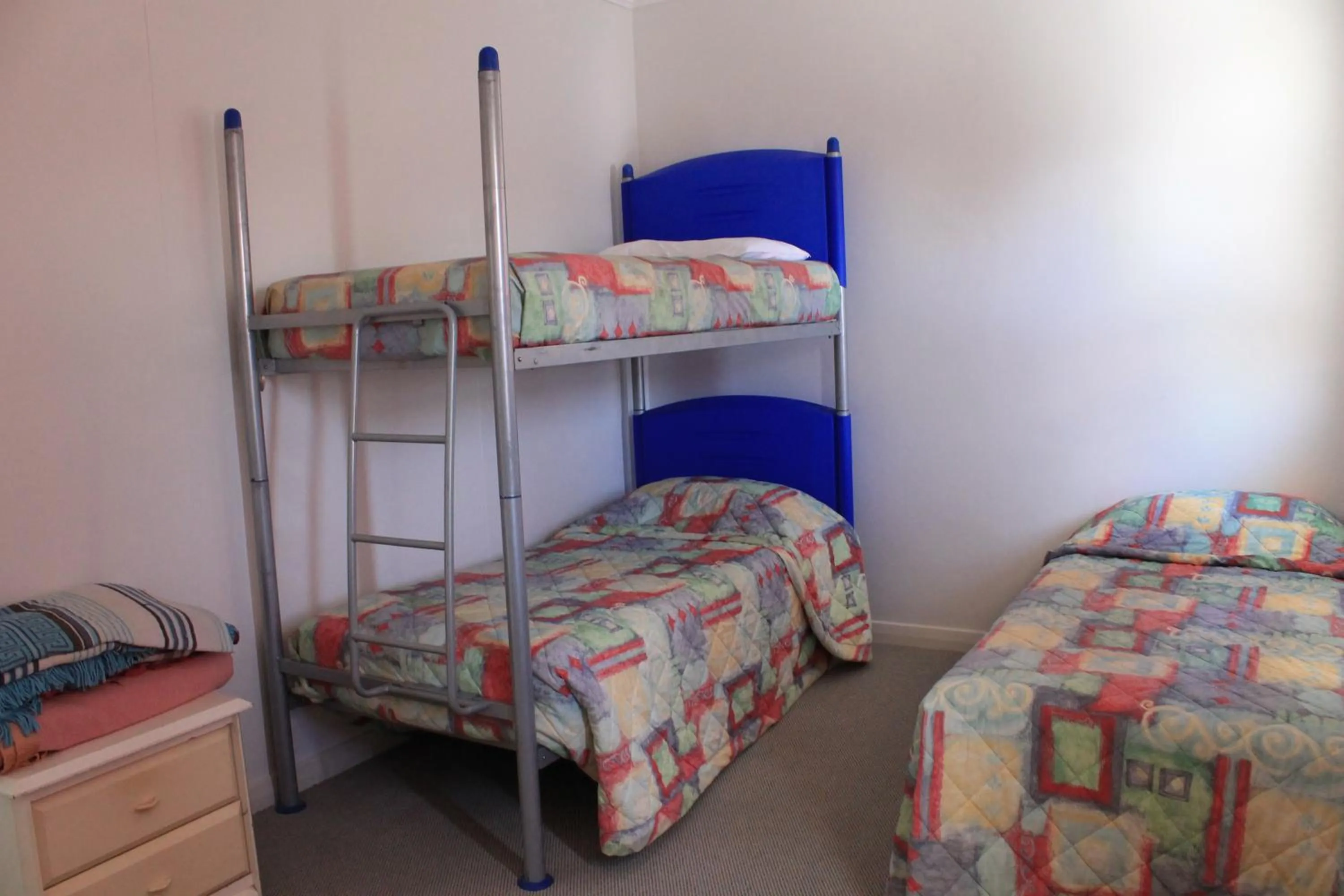 bunk bed in Tin Can Bay Budget Accommodation
