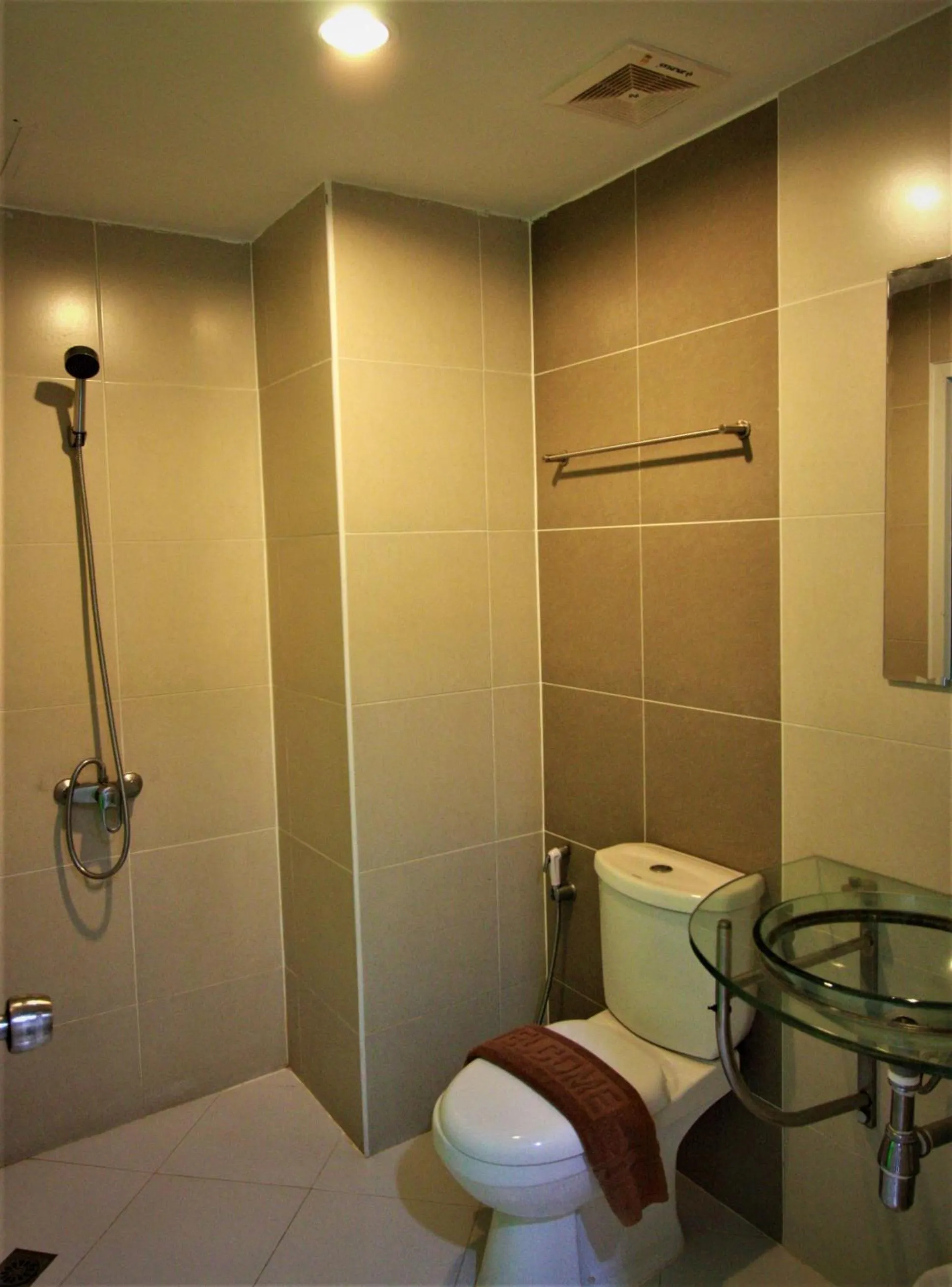 Shower in Retreat Resort Pattaya