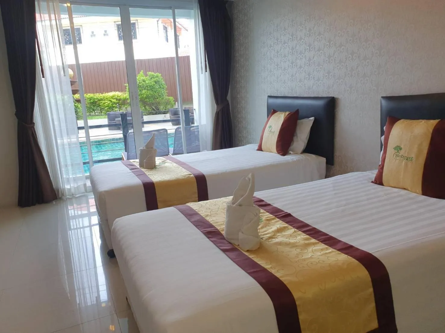 Bedroom, Bed in Retreat Resort Pattaya