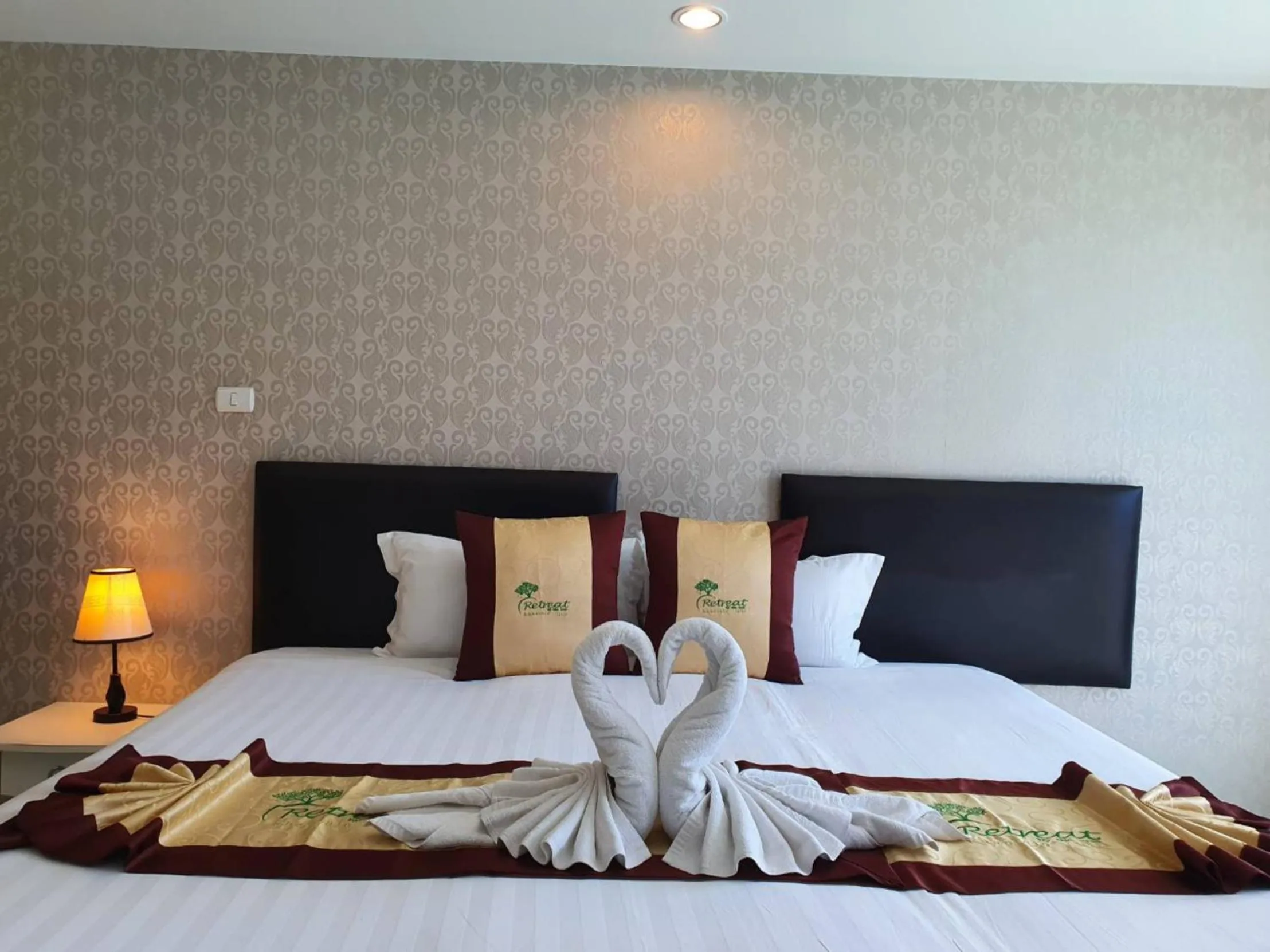 Bedroom, Bed in Retreat Resort Pattaya
