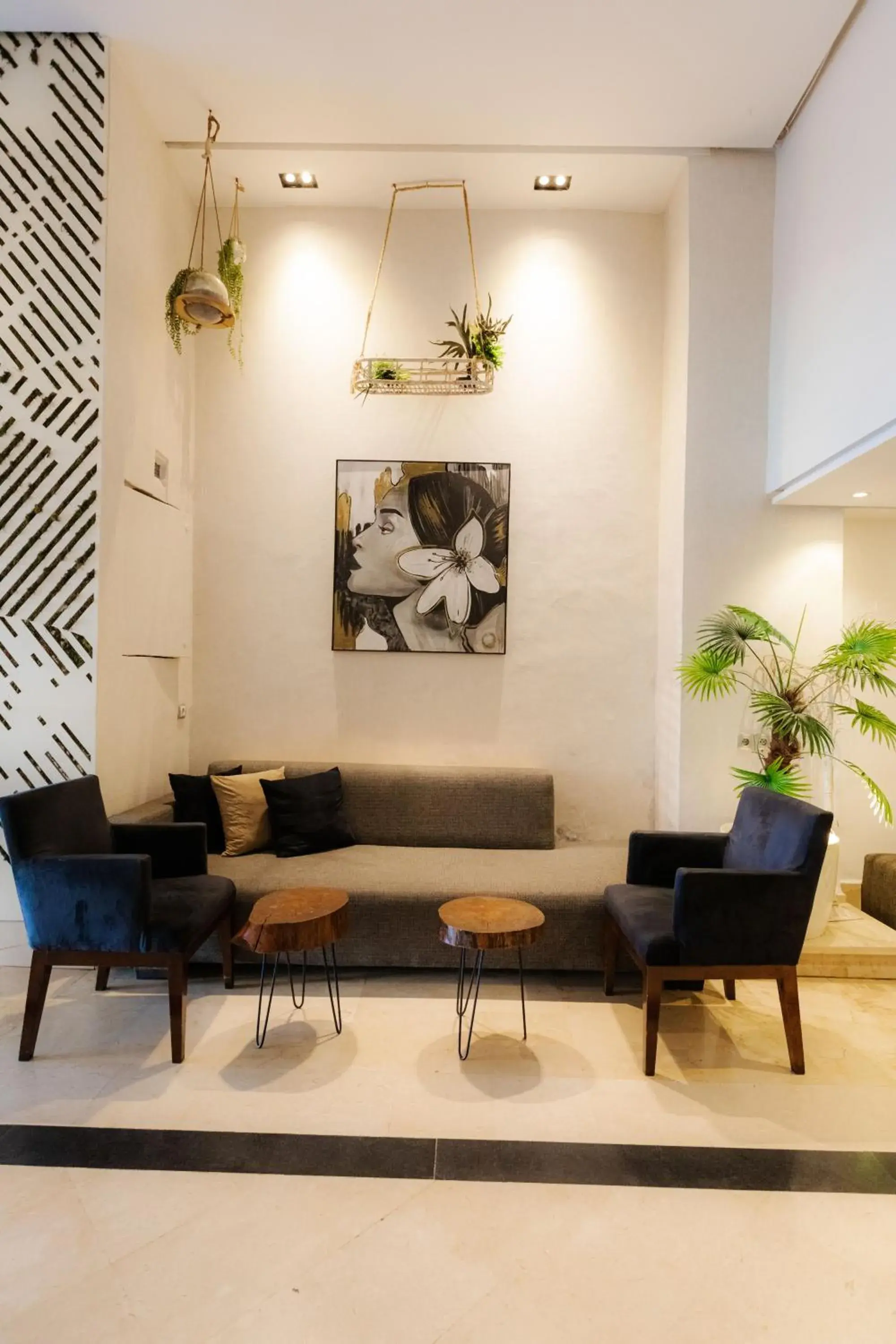 WINDSOR HOTEL CITY CENTER WINDSOR HOTEL CITY CENTER