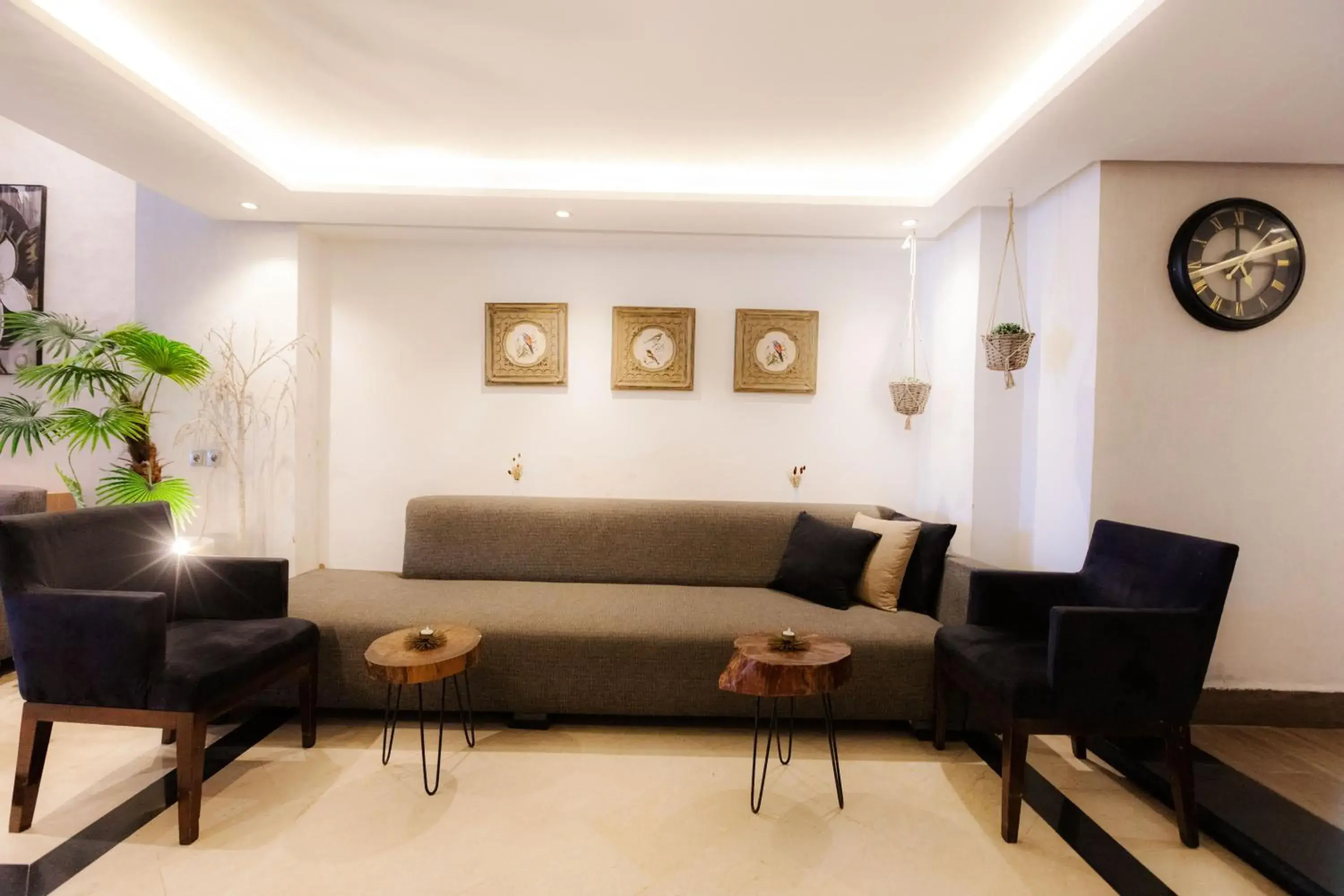 WINDSOR HOTEL CITY CENTER WINDSOR HOTEL CITY CENTER