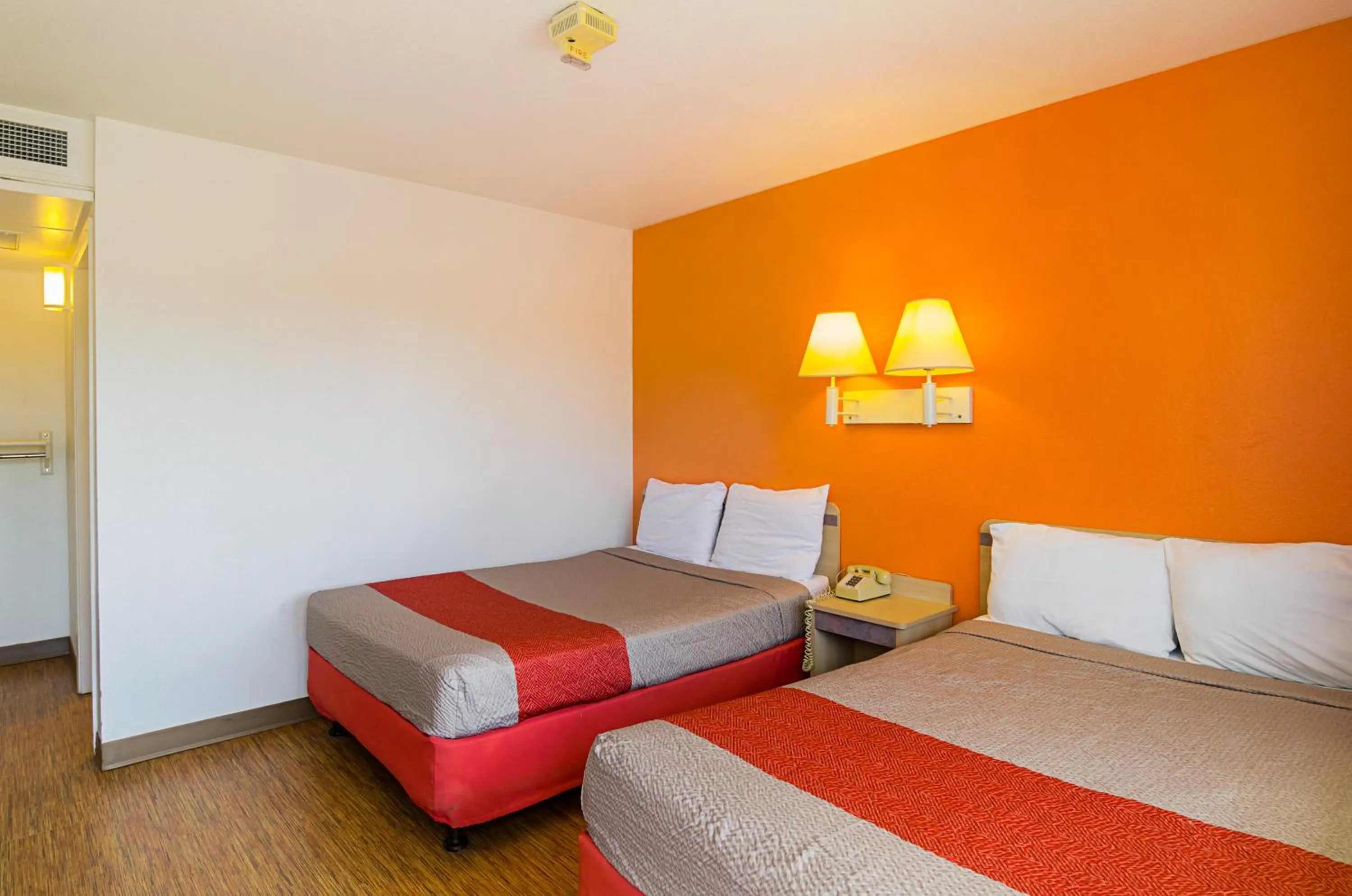 Bedroom, Bed in Motel 6-Laramie, WY