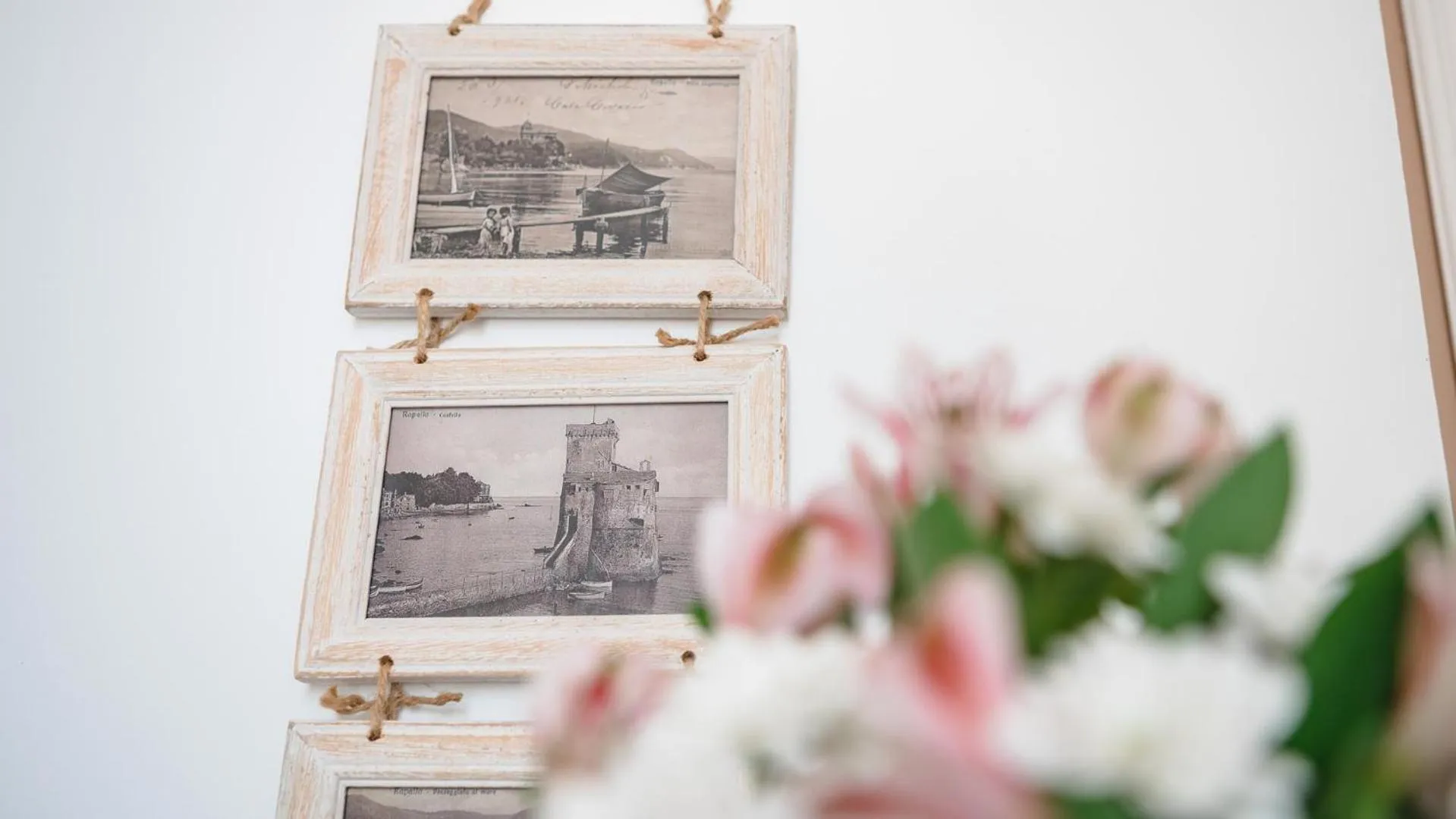 Decorative detail in Miramare Hotel