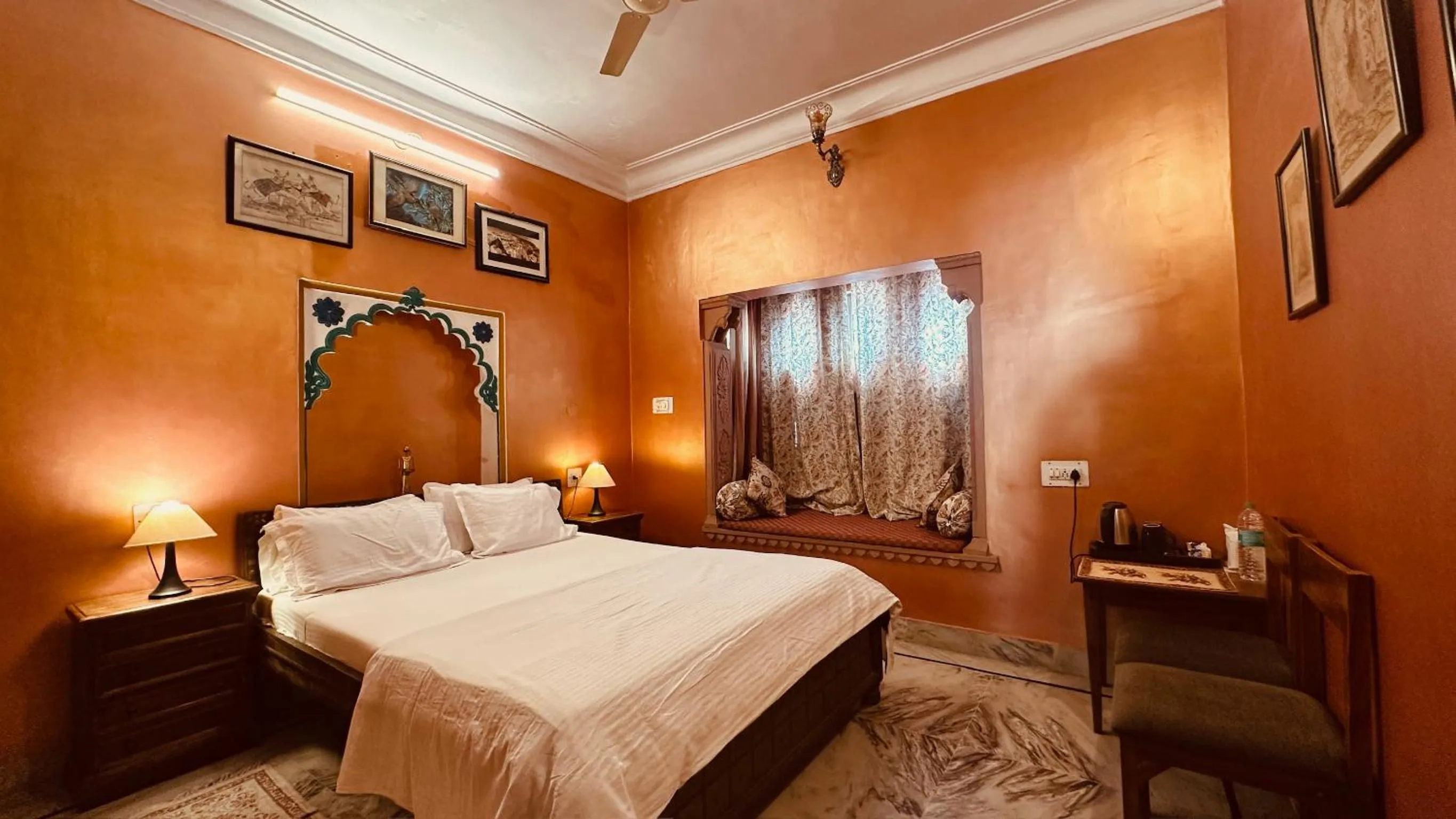 Bed in Haveli Bundi Inn