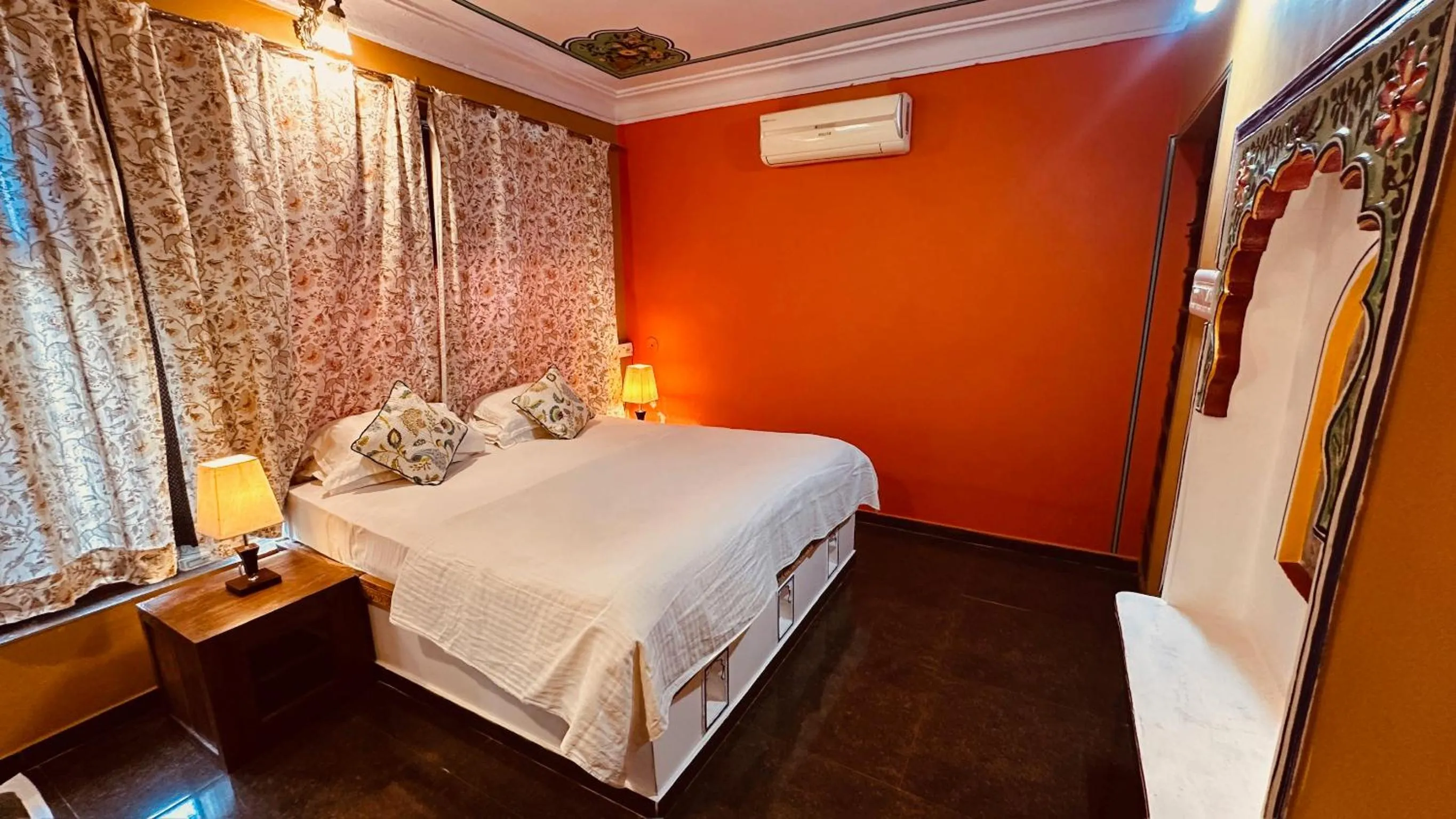 Bed in Haveli Bundi Inn