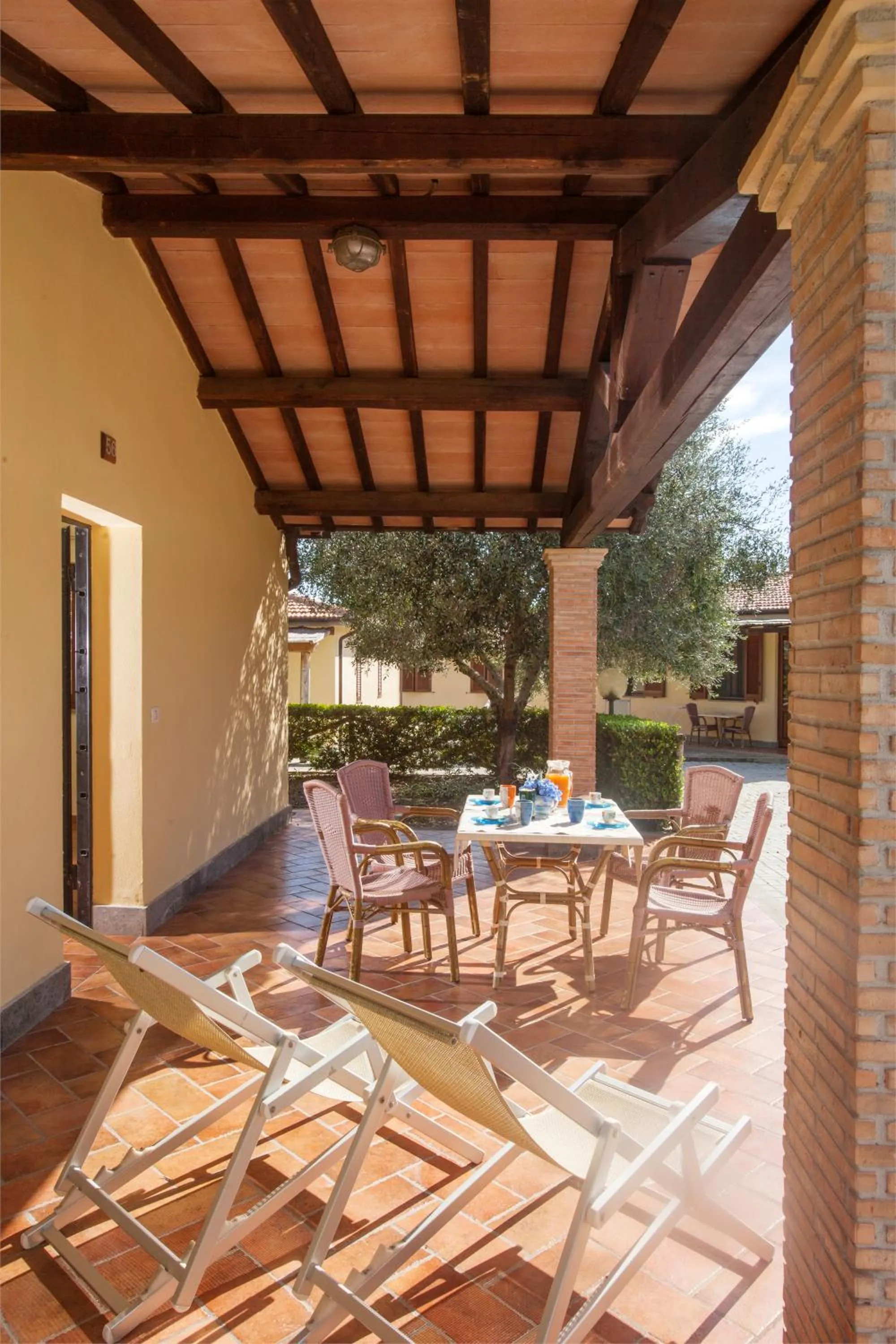 Property building in Resort Capalbio