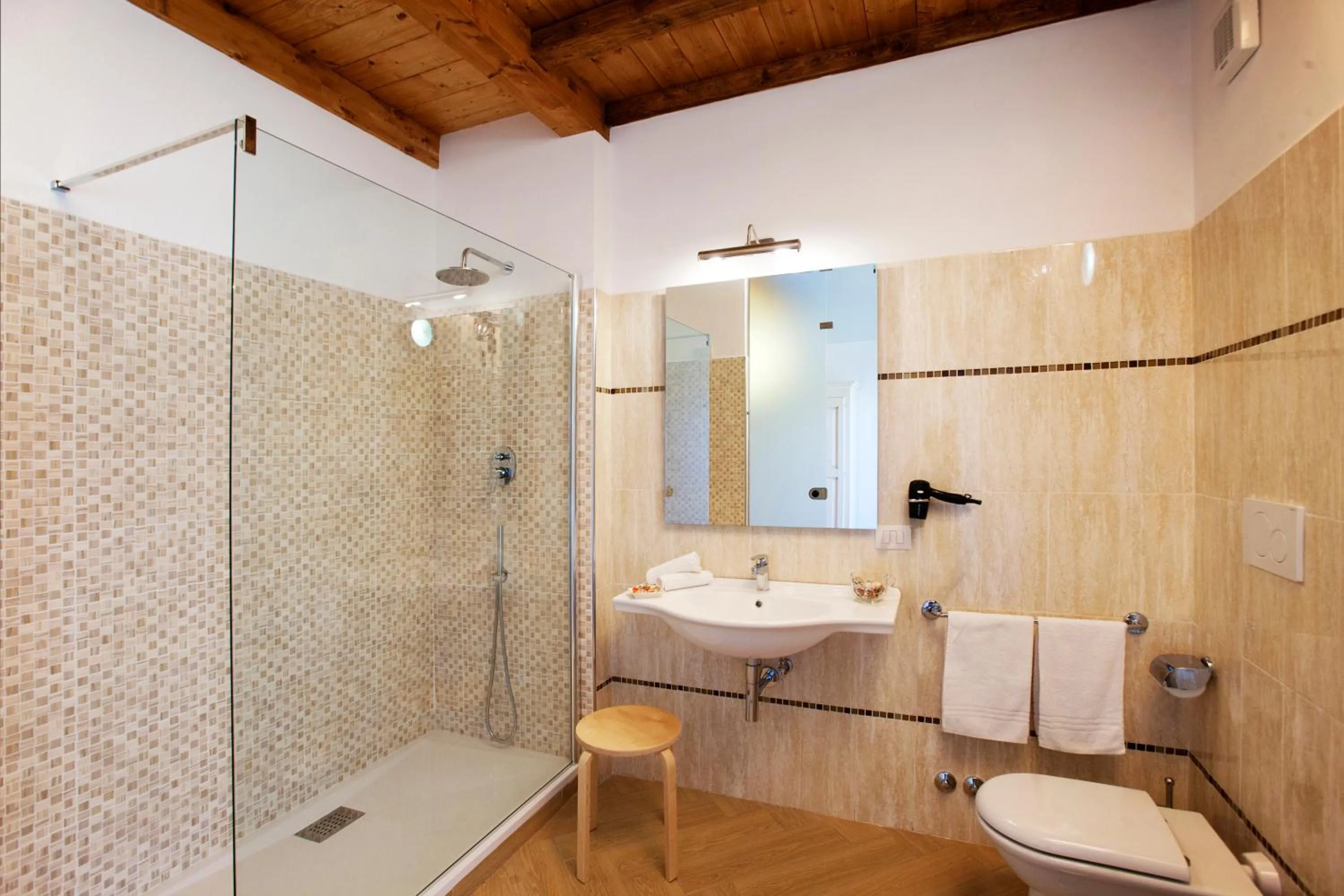 Bathroom in Resort Capalbio