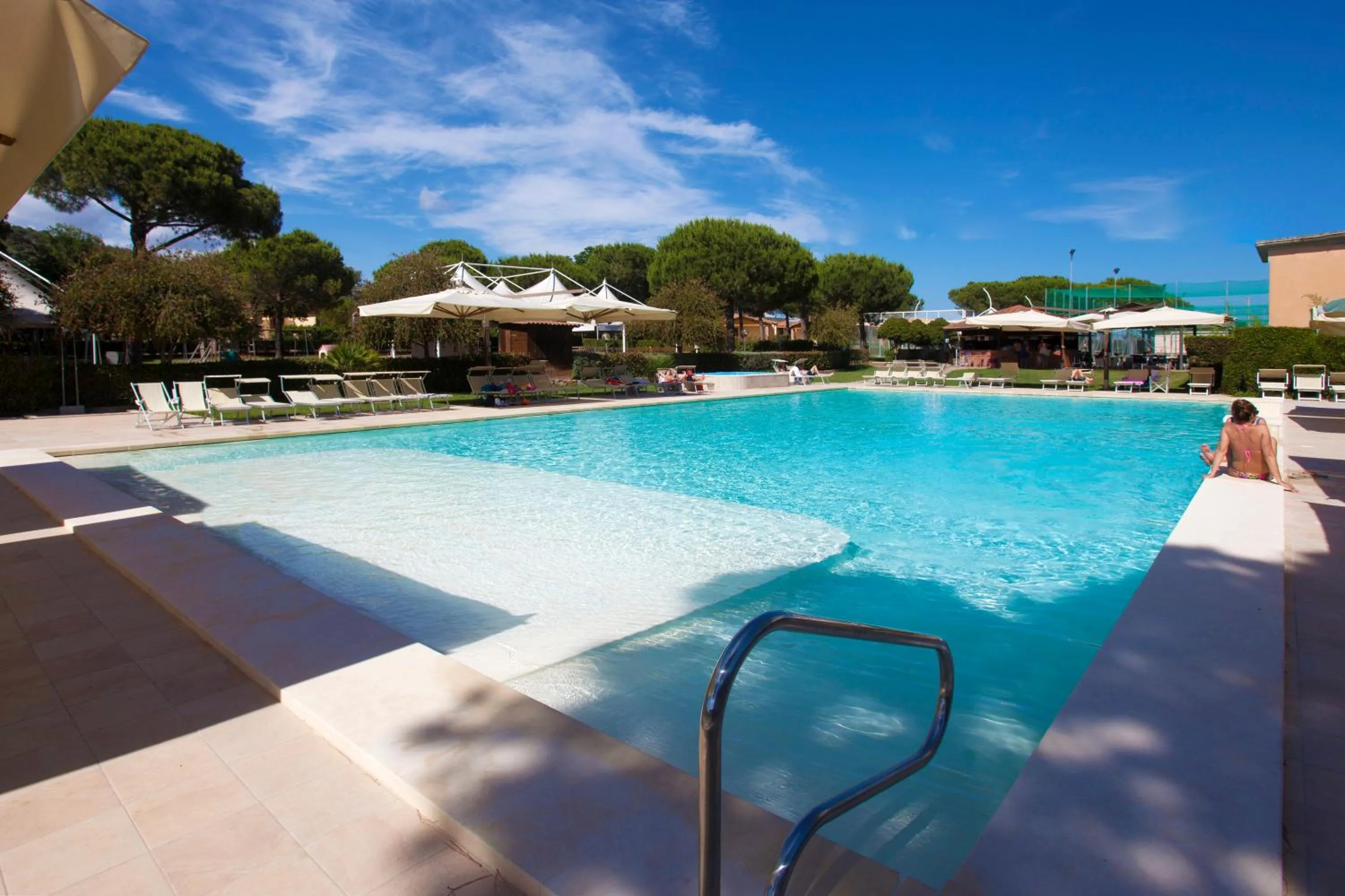Swimming pool in Resort Capalbio