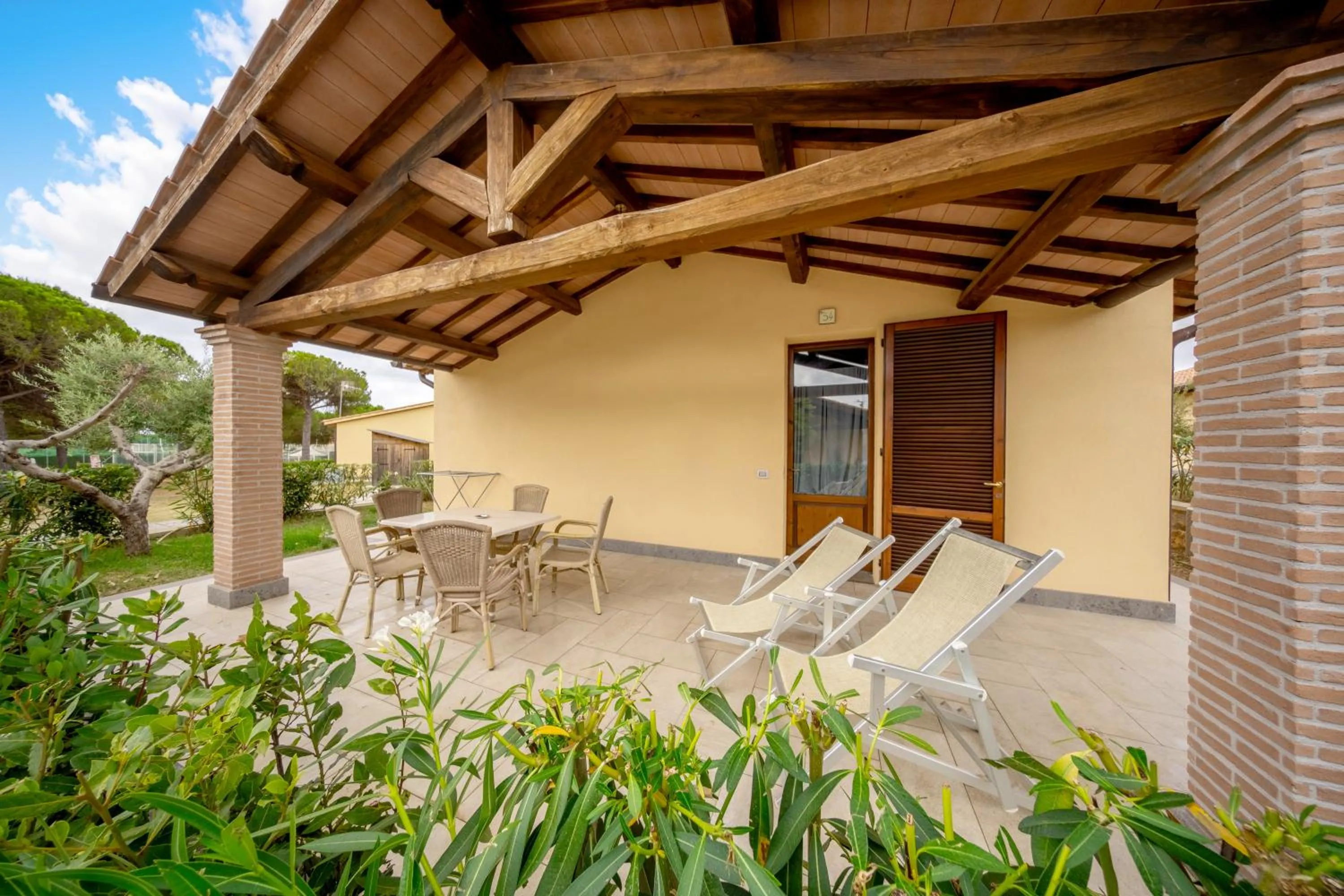 Property building in Resort Capalbio