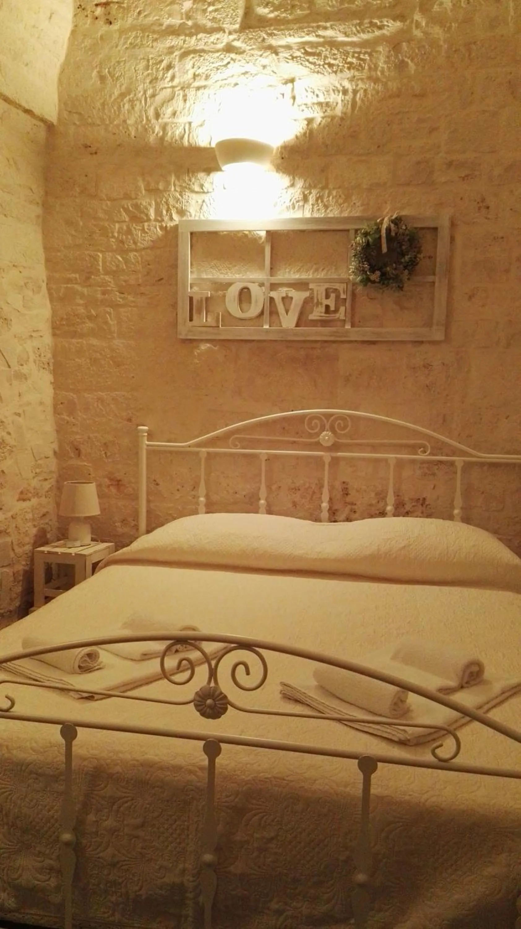 Bed in Trulli Antica Fonte