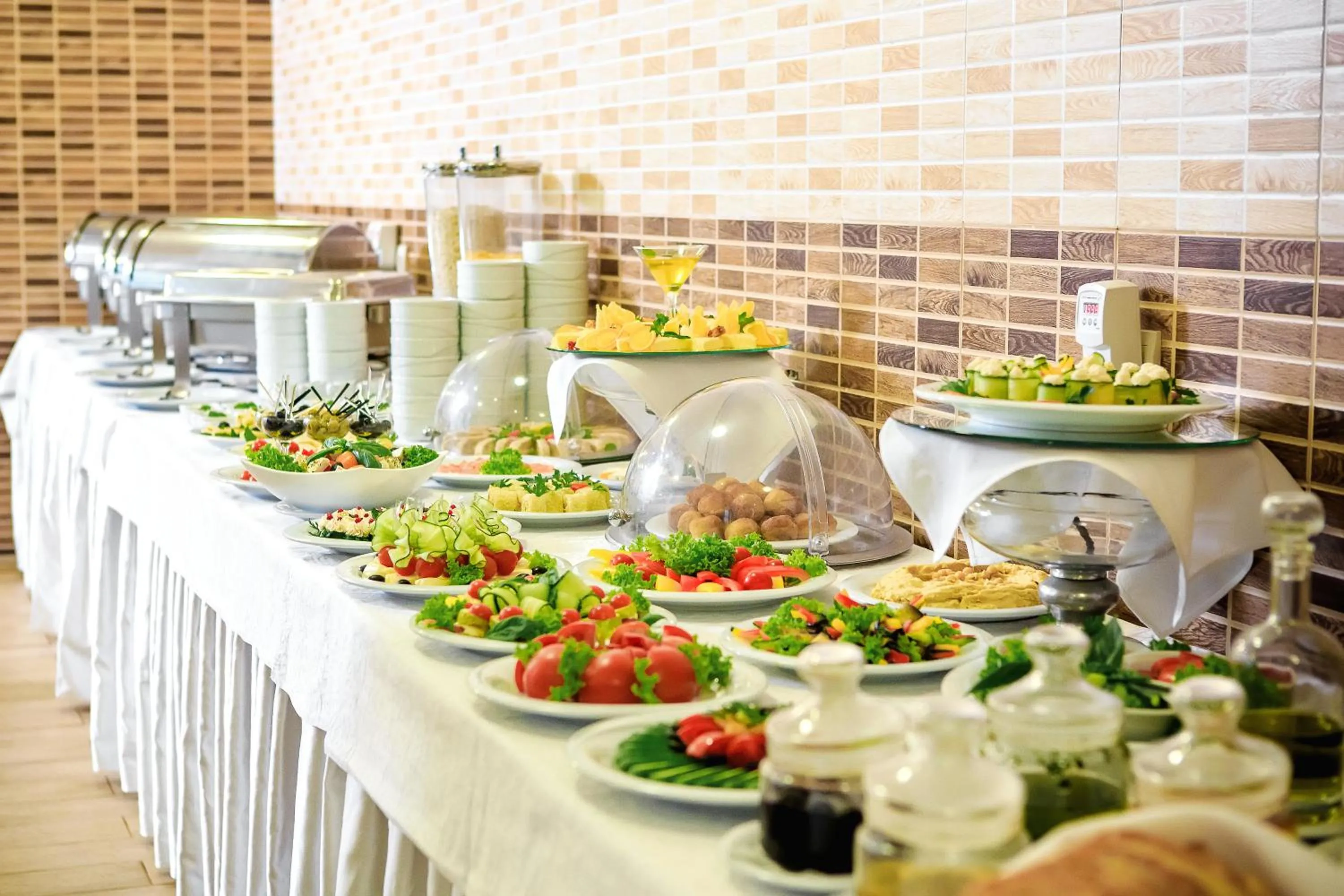 Food in Menorah Hotel
