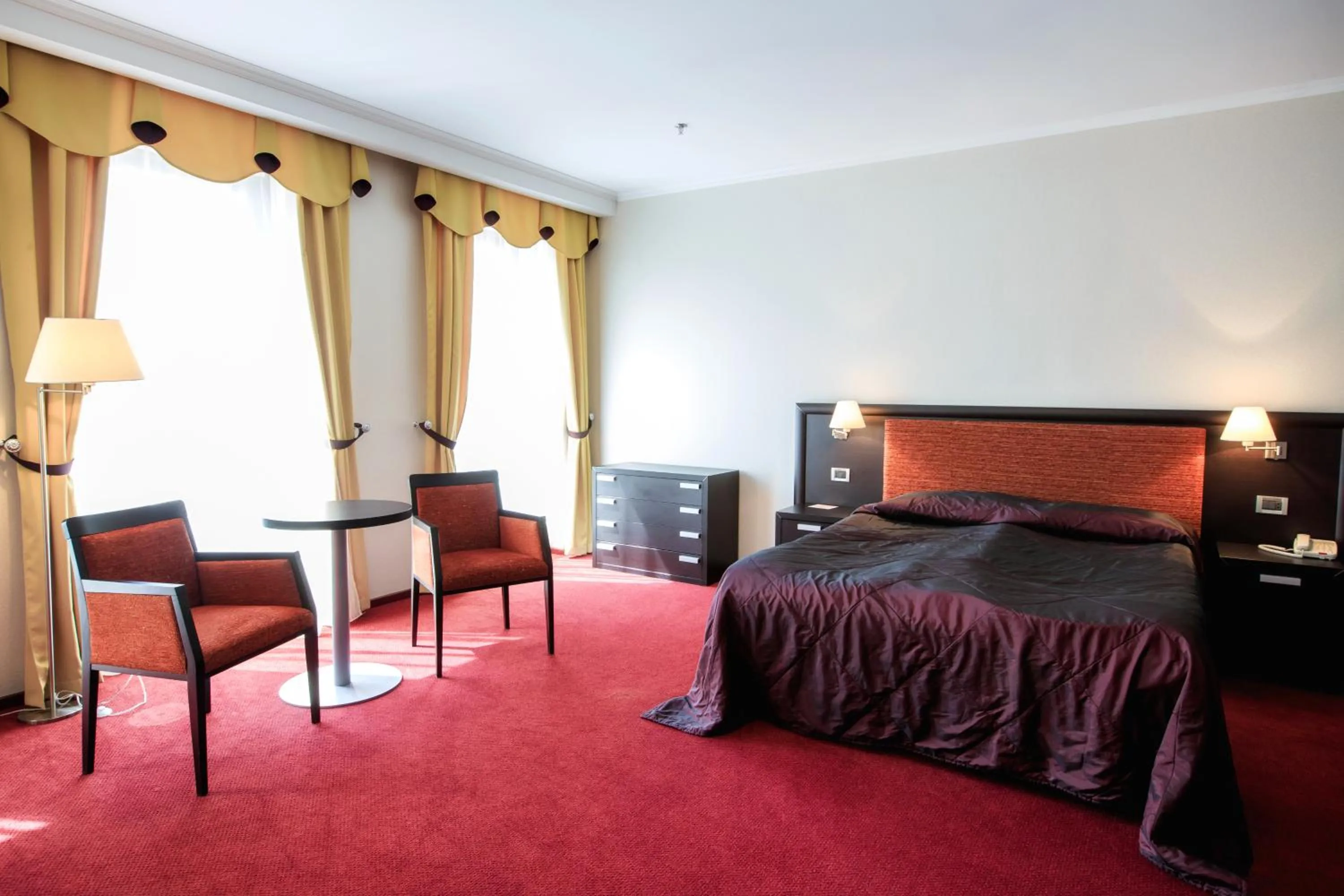 Bed in Menorah Hotel