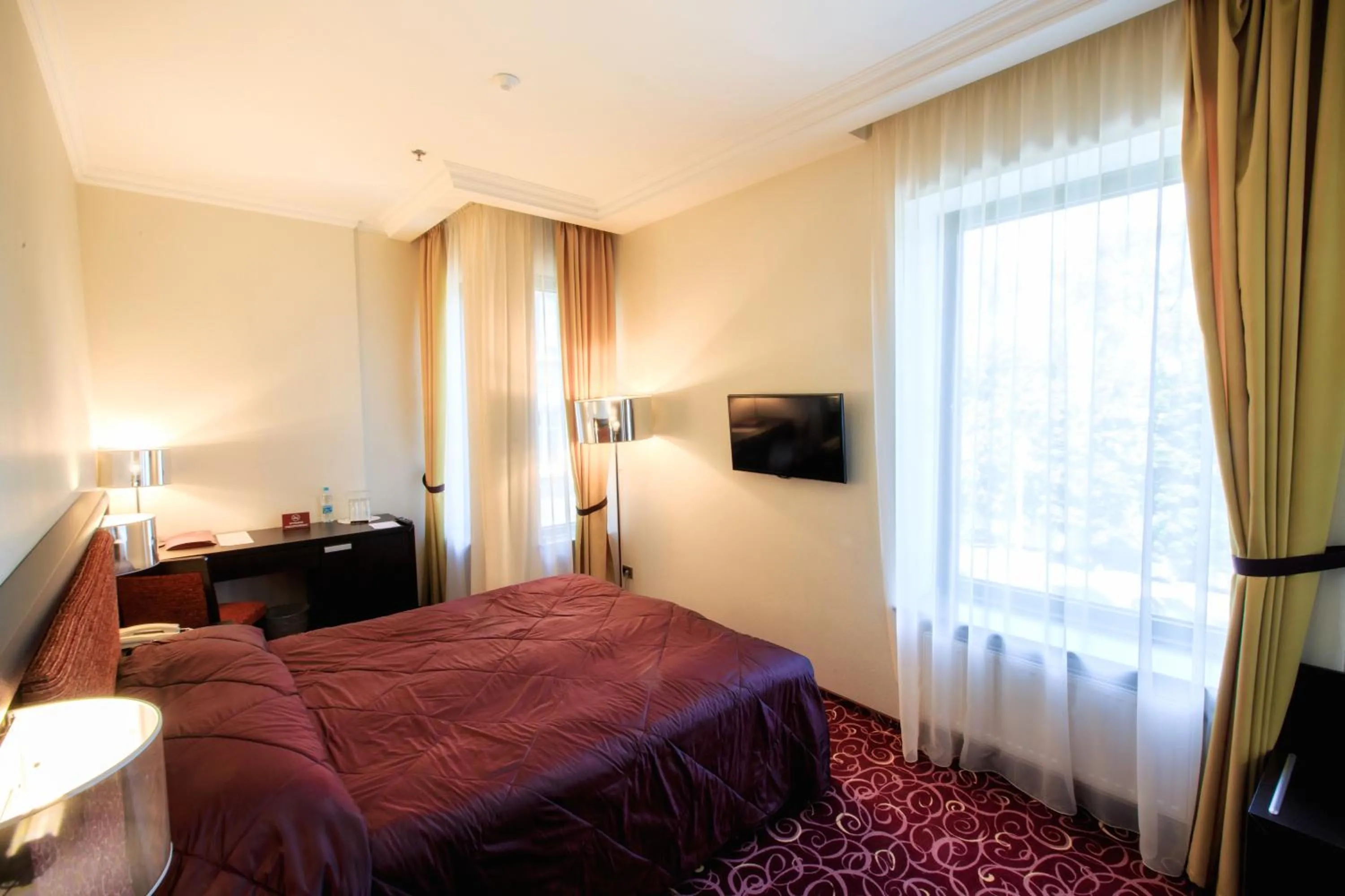 Bed in Menorah Hotel
