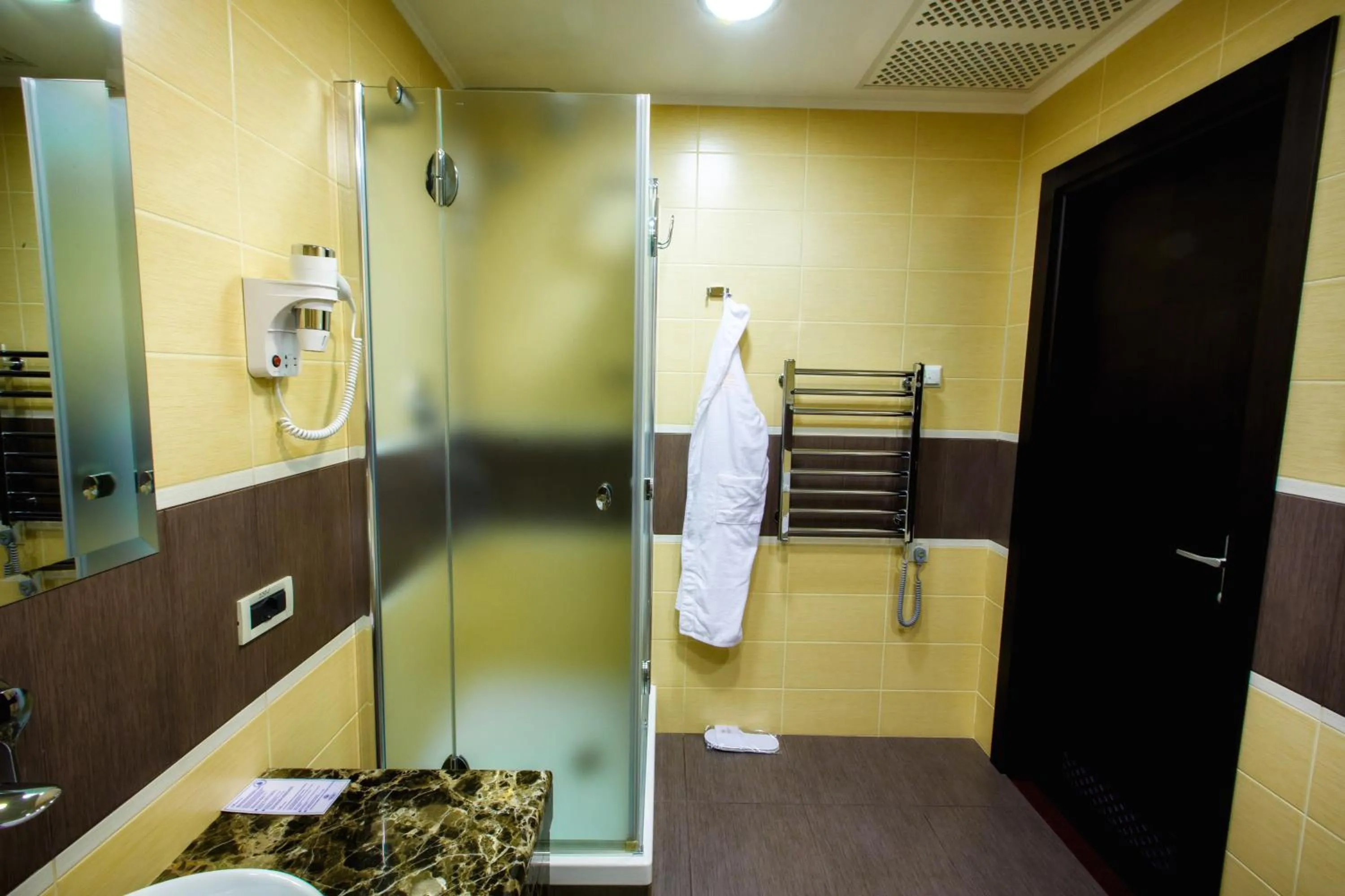 Shower in Menorah Hotel