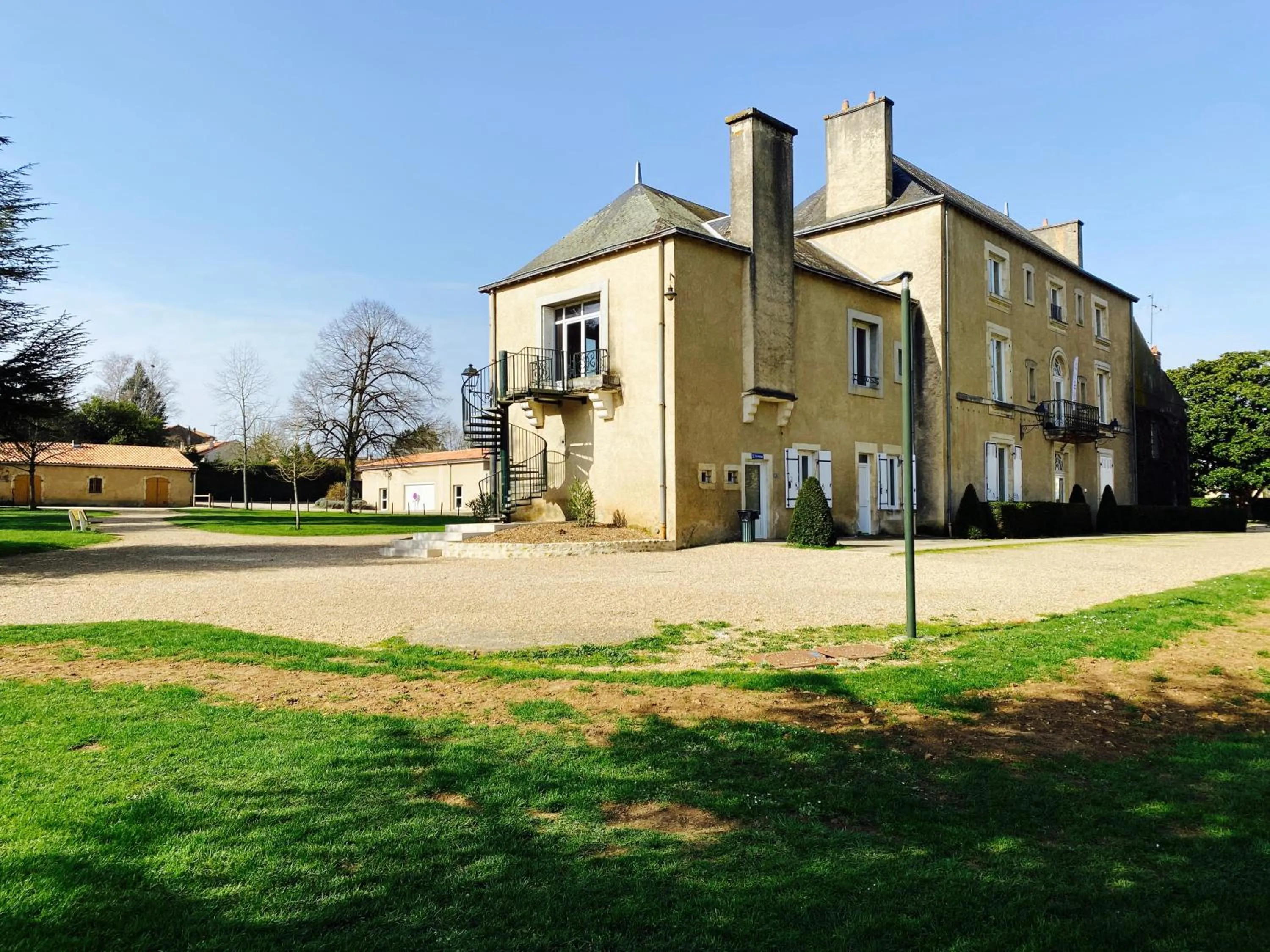 Logis Hôtel Le Saint Georges