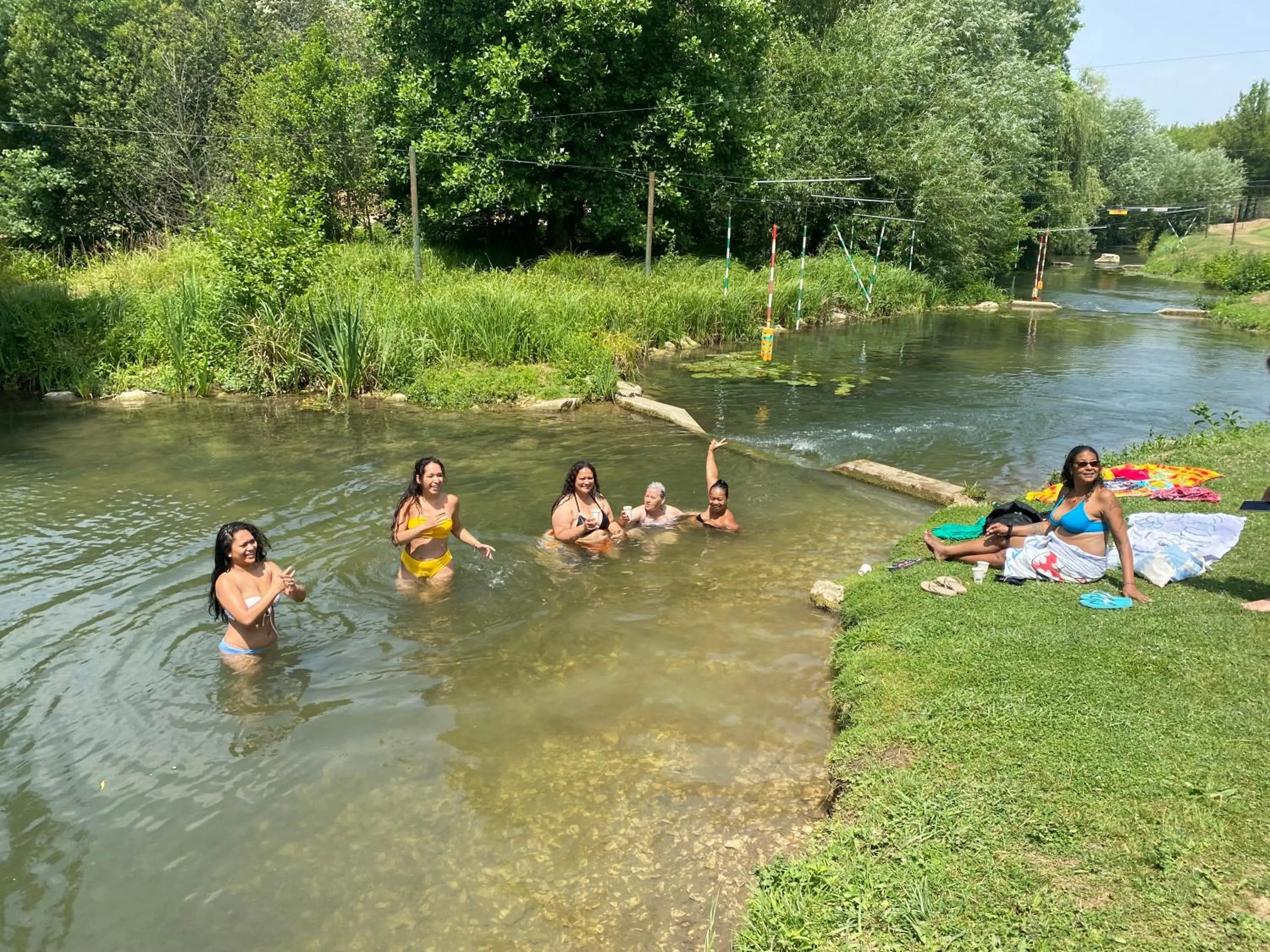 Open Air Bath in Logis Hôtel Le Saint Georges
