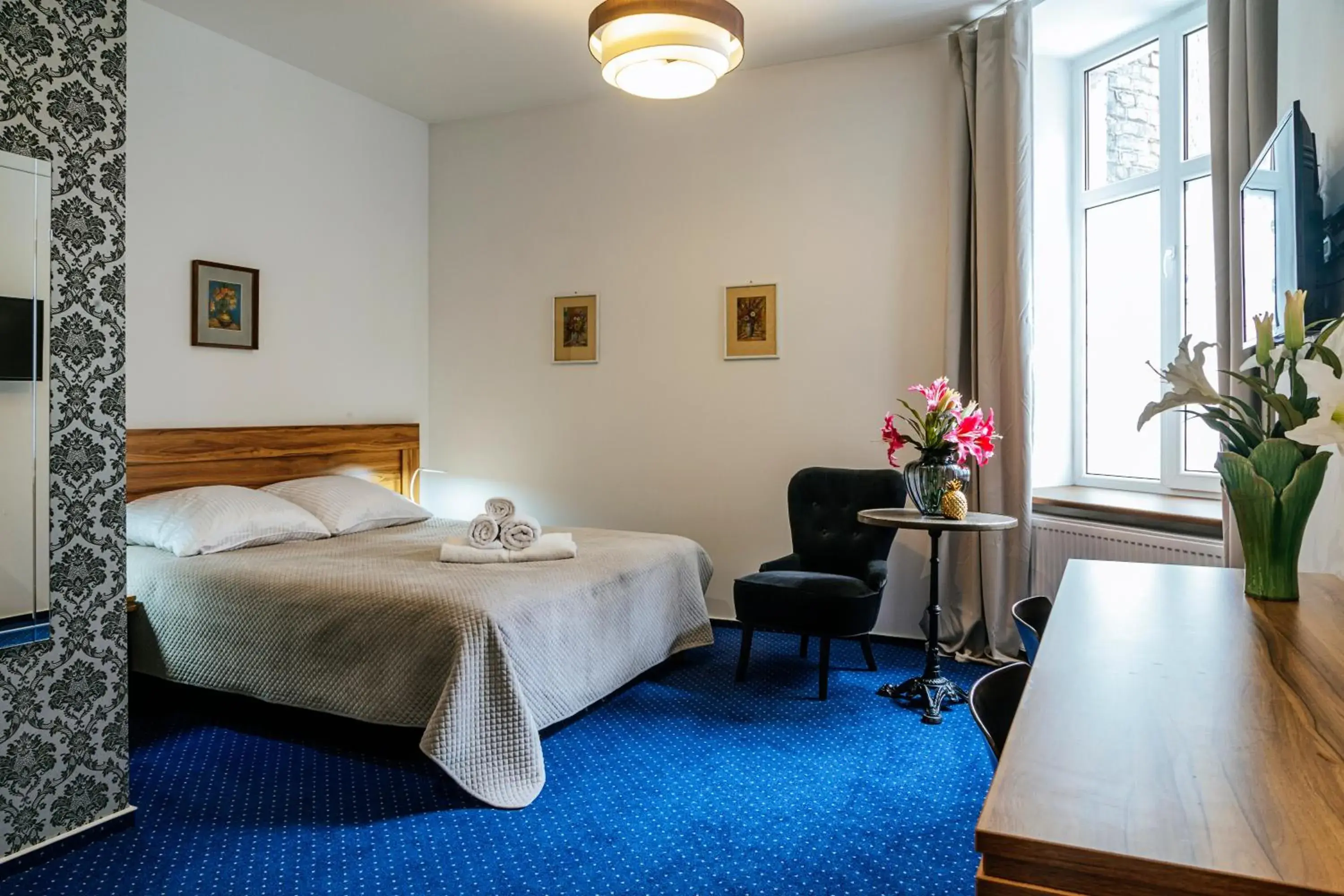 Double or Twin Room with Shower - single occupancy in Apartamenty Next to Galeria Katowice Double or Twin Room with Shower - single occupancy in Apartamenty Next to Galeria Katowice