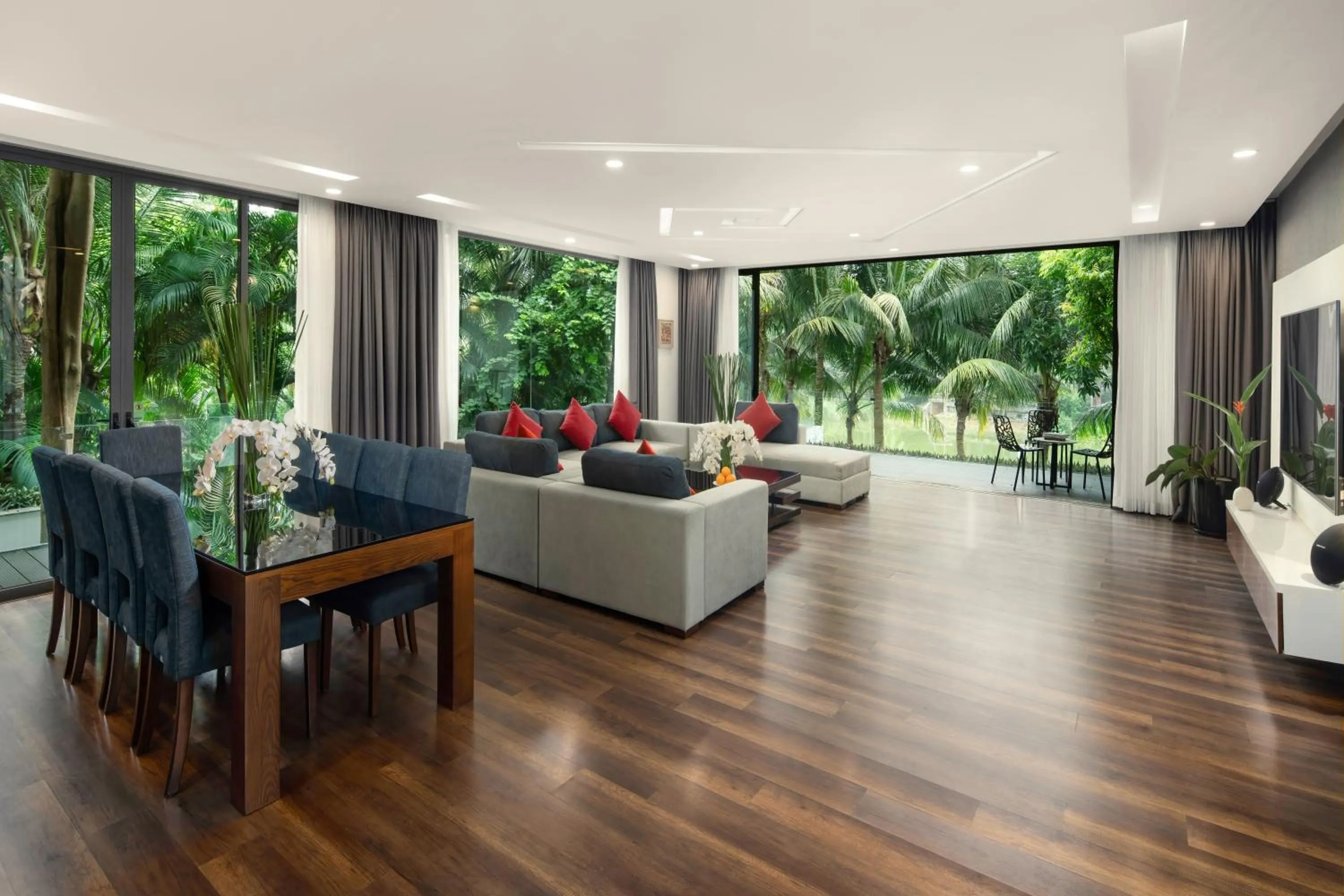 Living room in Flamingo Dai Lai Resort